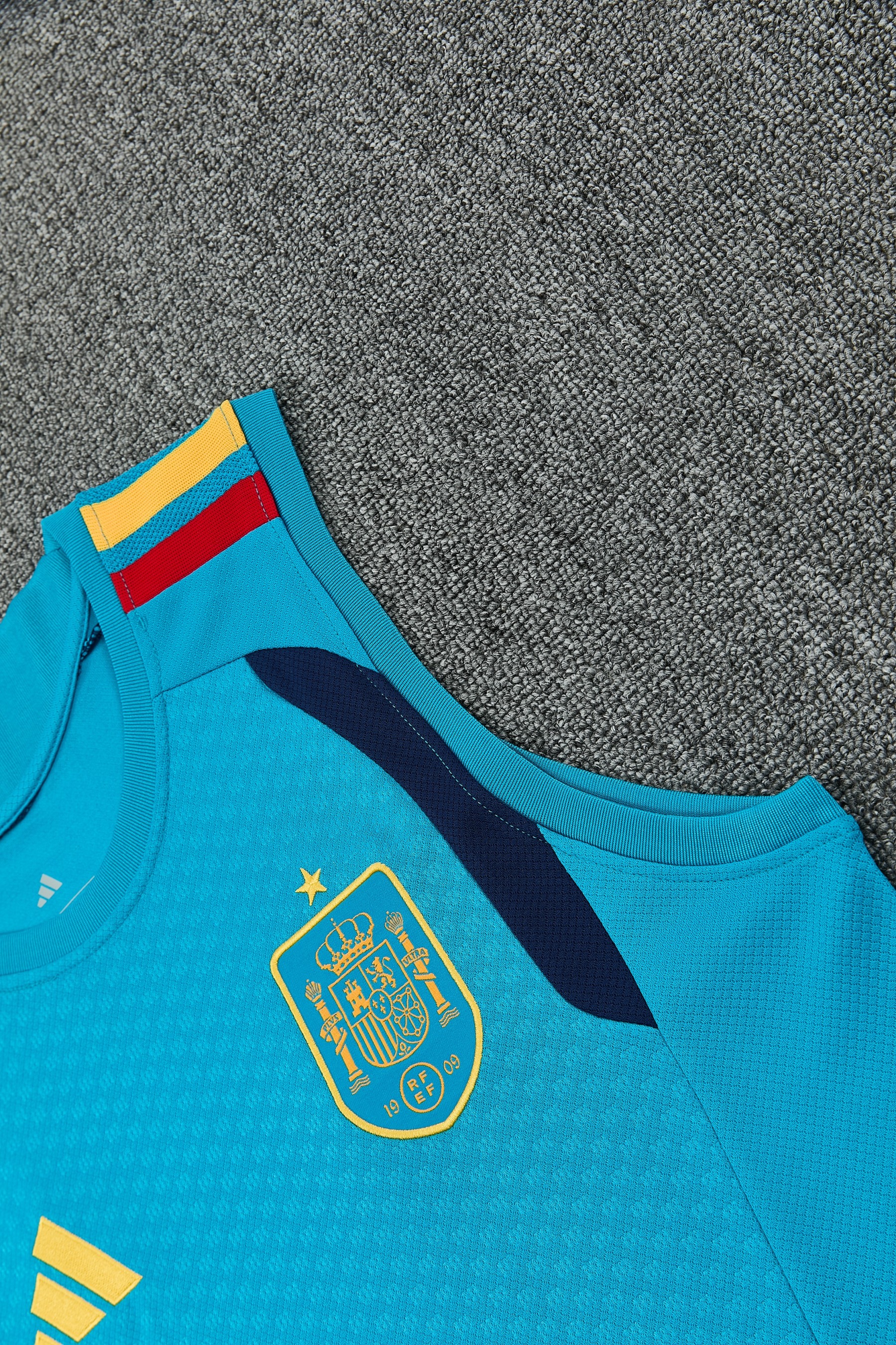 2026 Spain blue vest training suit S-XXL