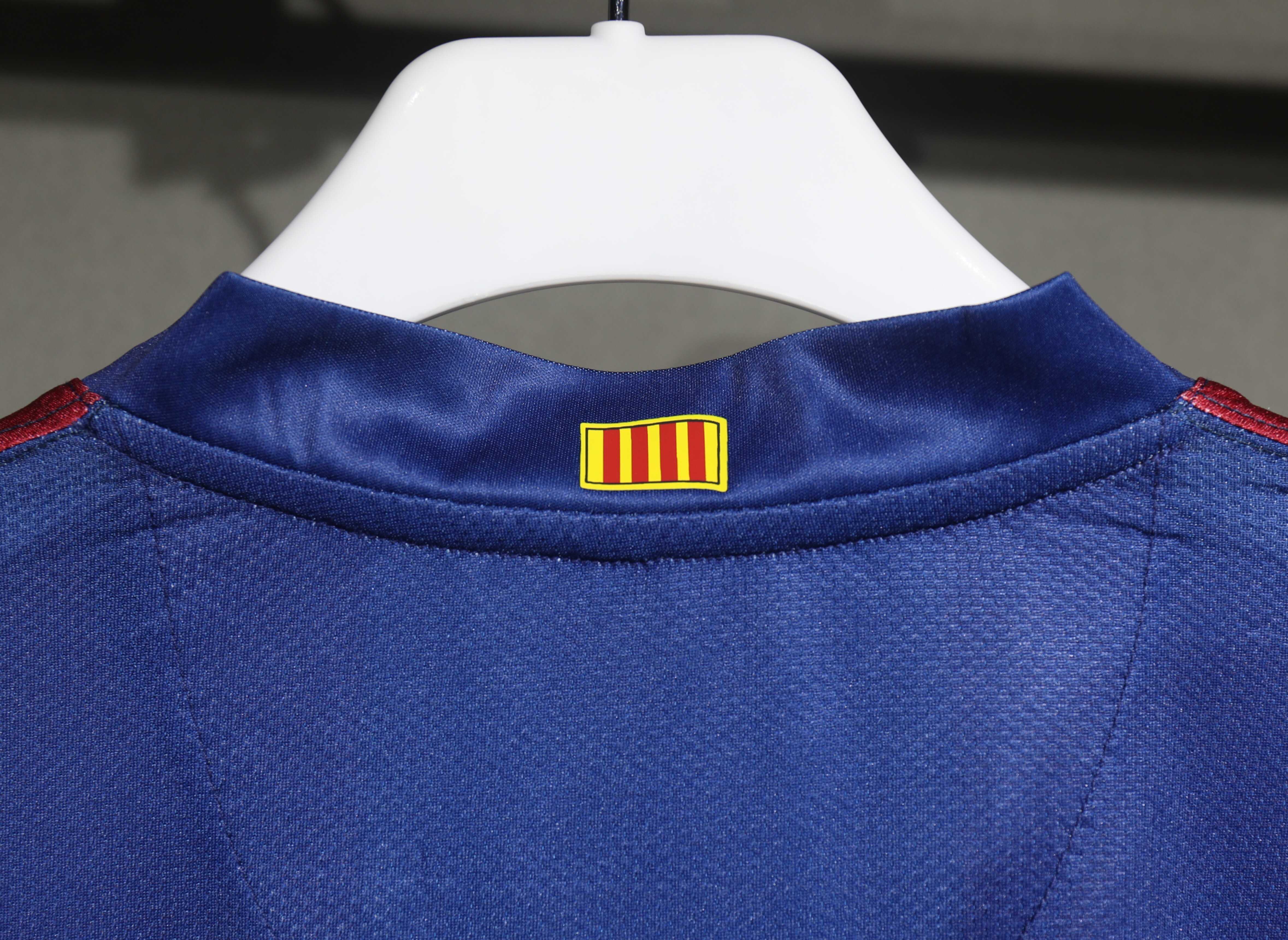 Retro 07/08 Barcelona Home player version Size S-3XL