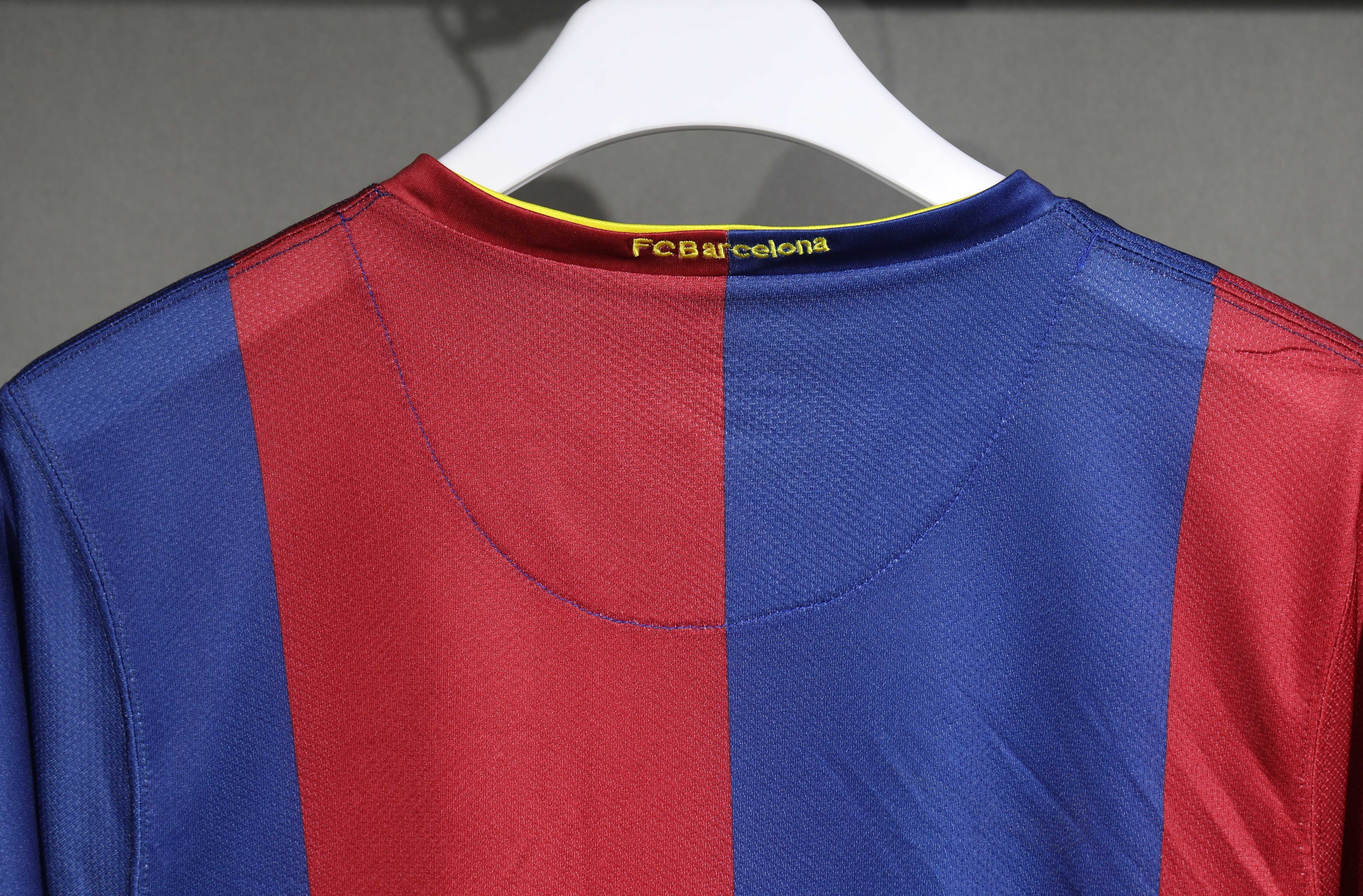 Retro 06/07 Barcelona Home player version Size S-3XL