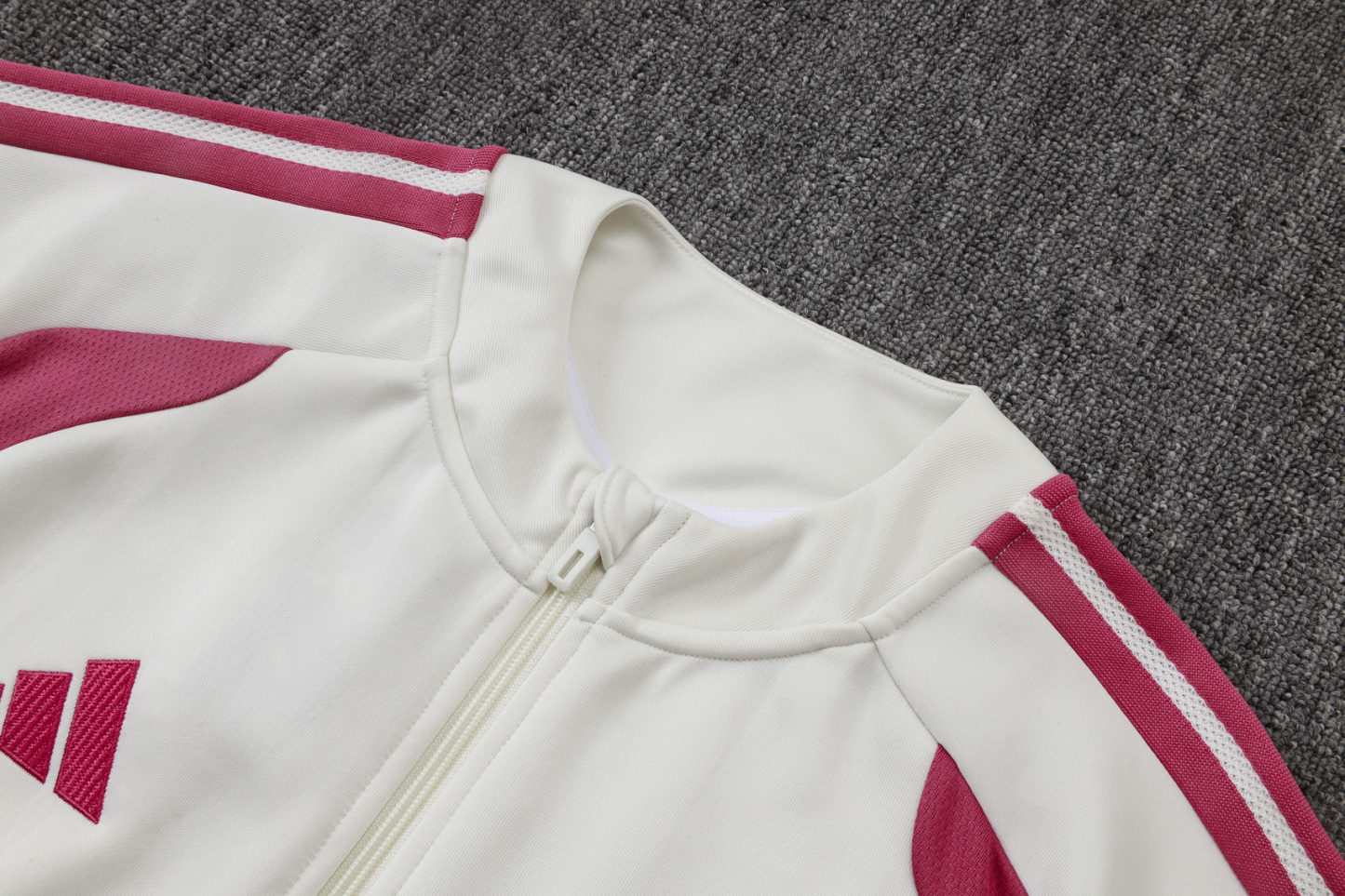 26/27 re@l Medrid pink/Off-white Full-Zip Jacket Suit