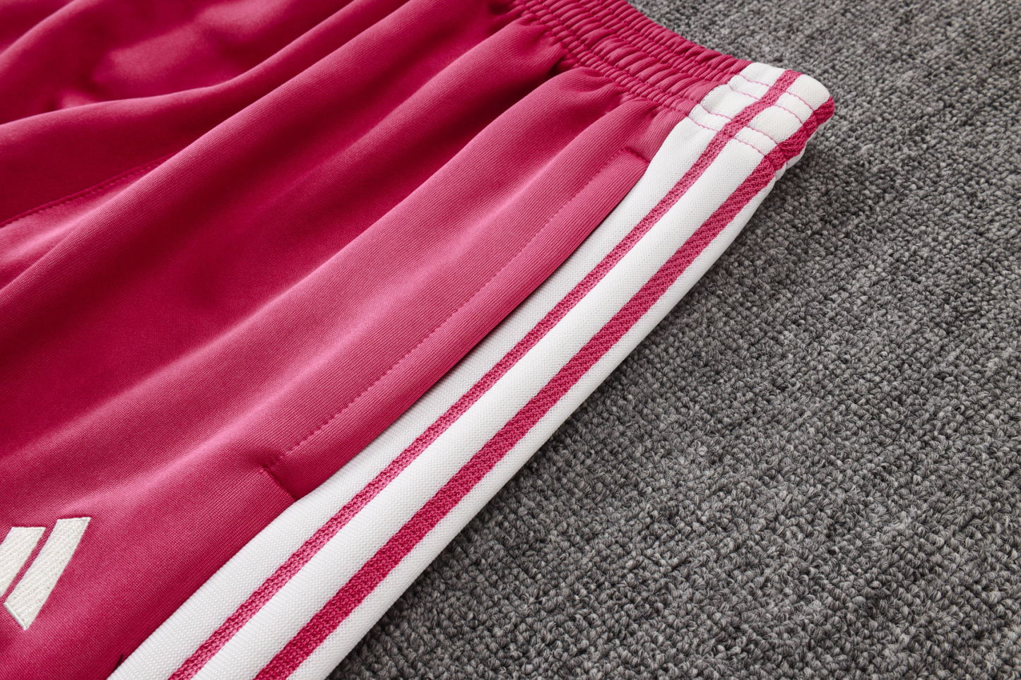 26/27 re@l Medrid pink Full-Zip Jacket Suit