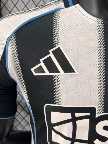 25/26 Newcastle United home player version S-XXL