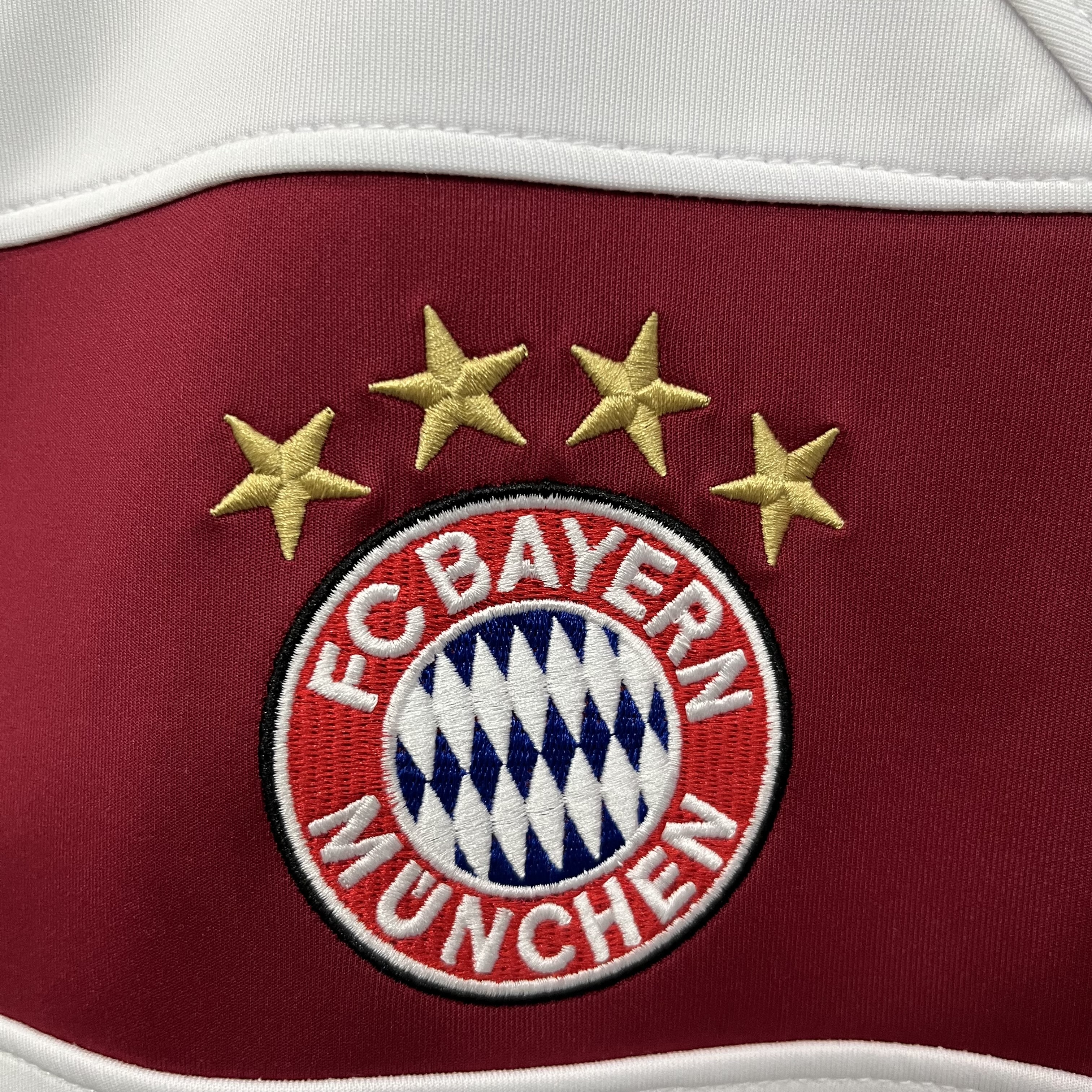 2026 Bayern white long sleeve thickened Hoodie S-4XL
