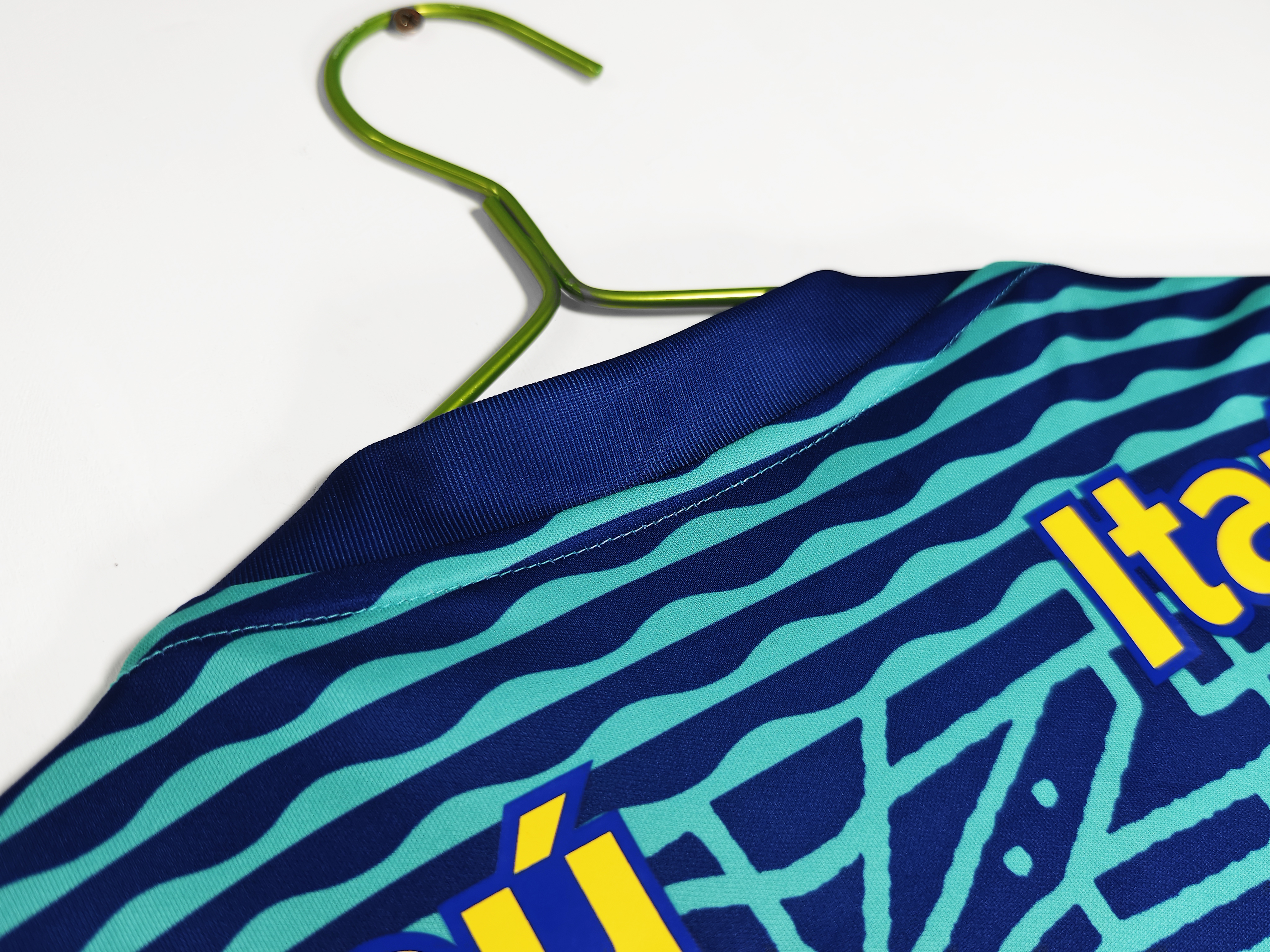 Retro 2024 Brazil green training S-XXL