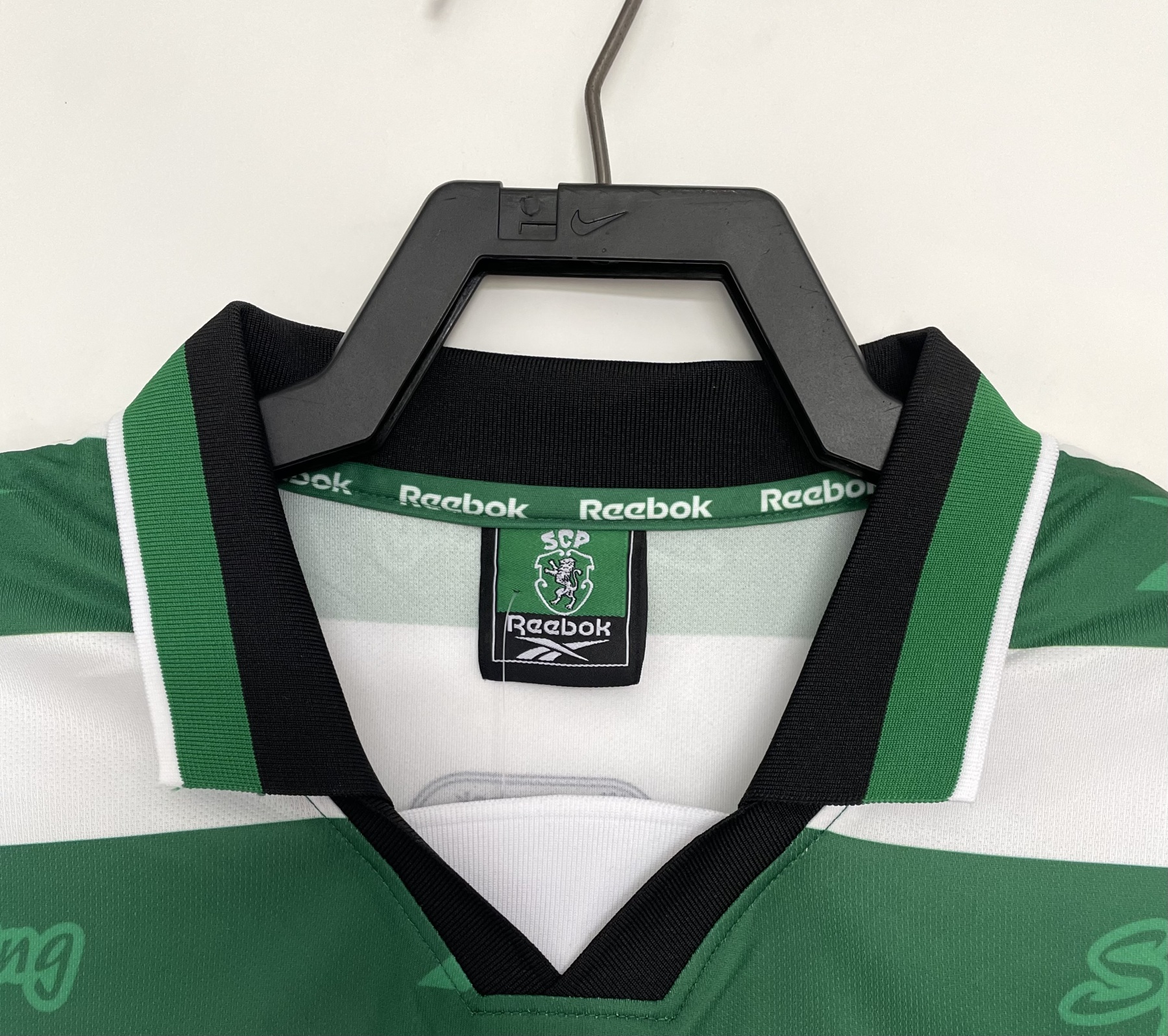 Retro Sporting CP 99/00 home S-XXL