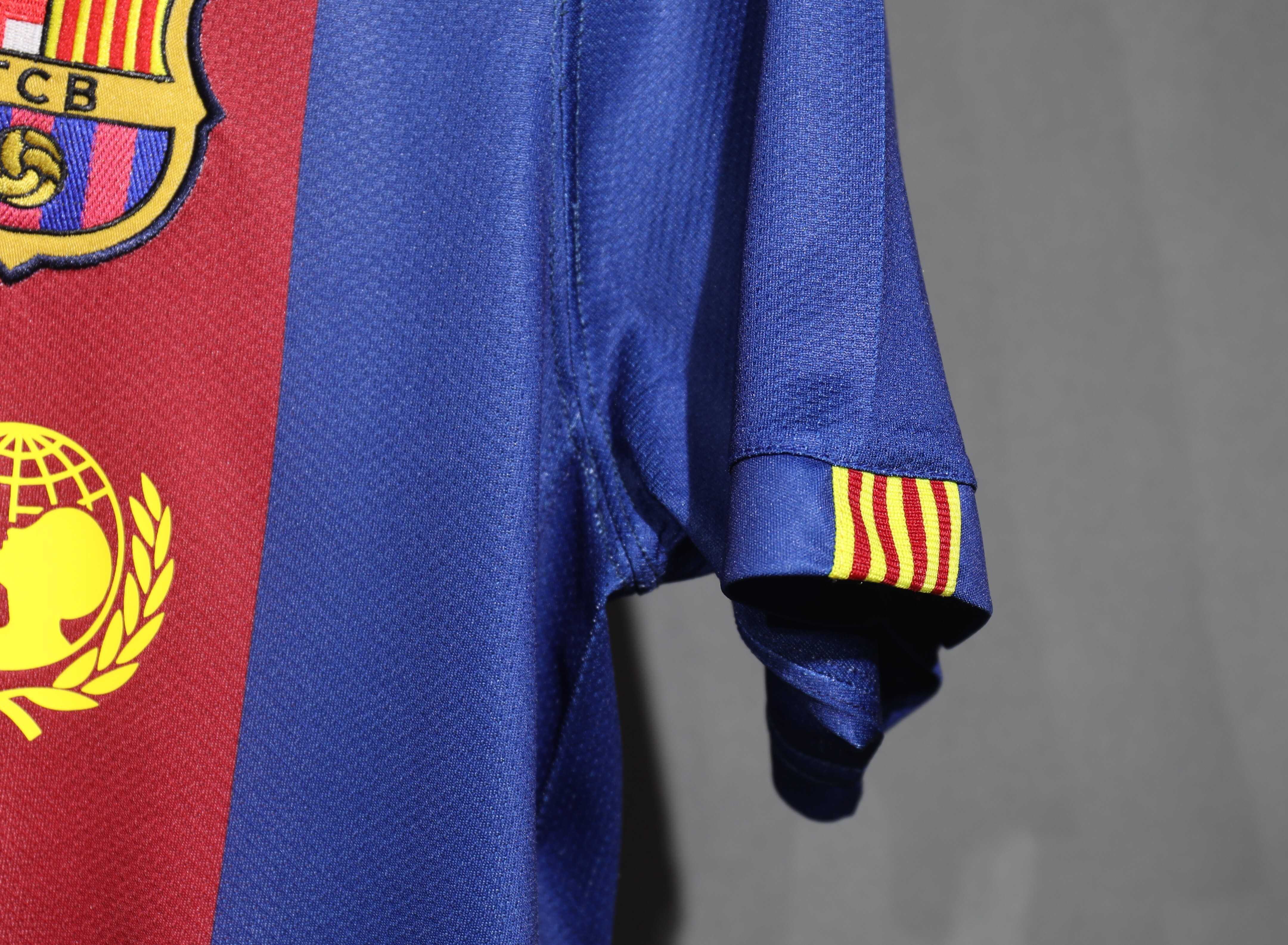 Retro 06/07 Barcelona Home player version Size S-3XL