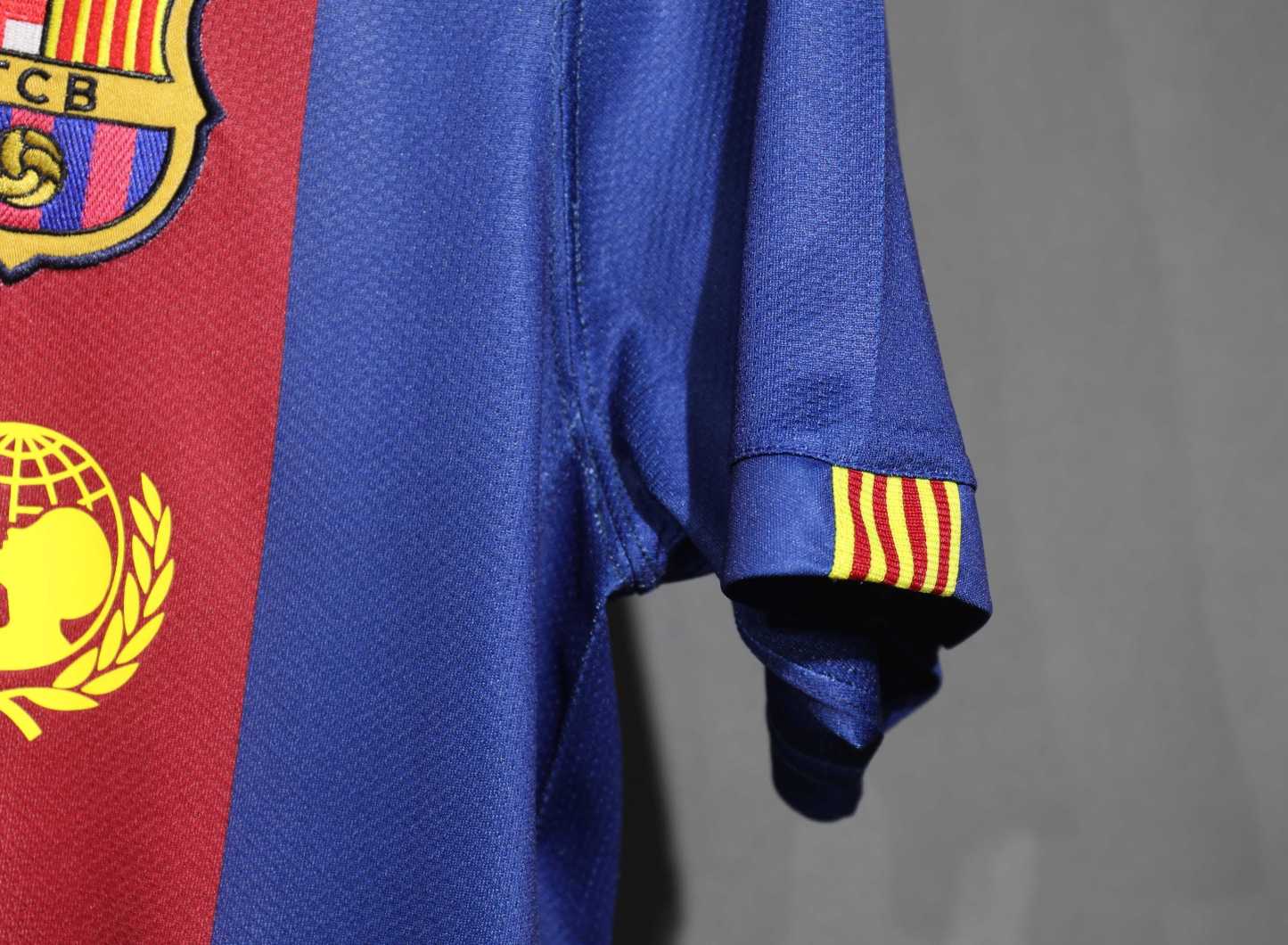 Retro 06/07 Barcelona Home player version Size S-3XL
