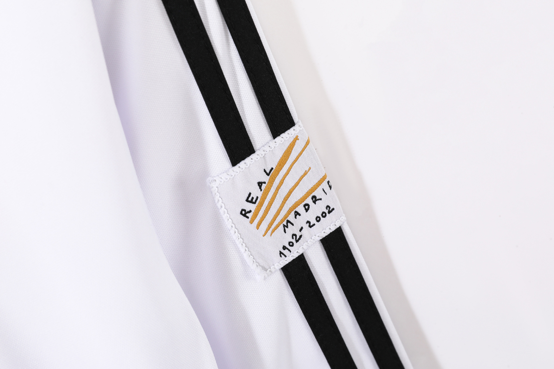 Retro re@l Medrid 02/03 home long sleeve S-XXL