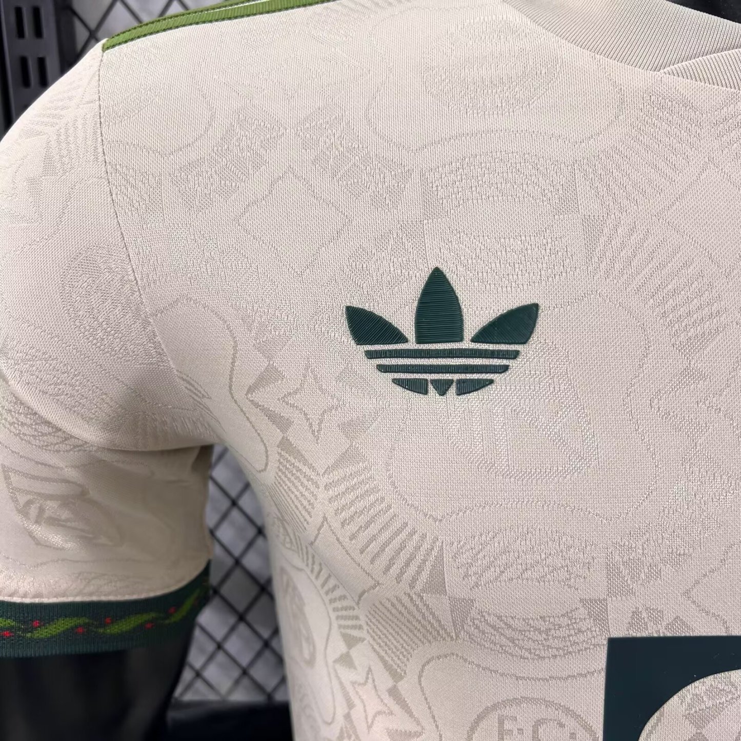 25/26 Bayern Oktoberfest special Player version S-XXL