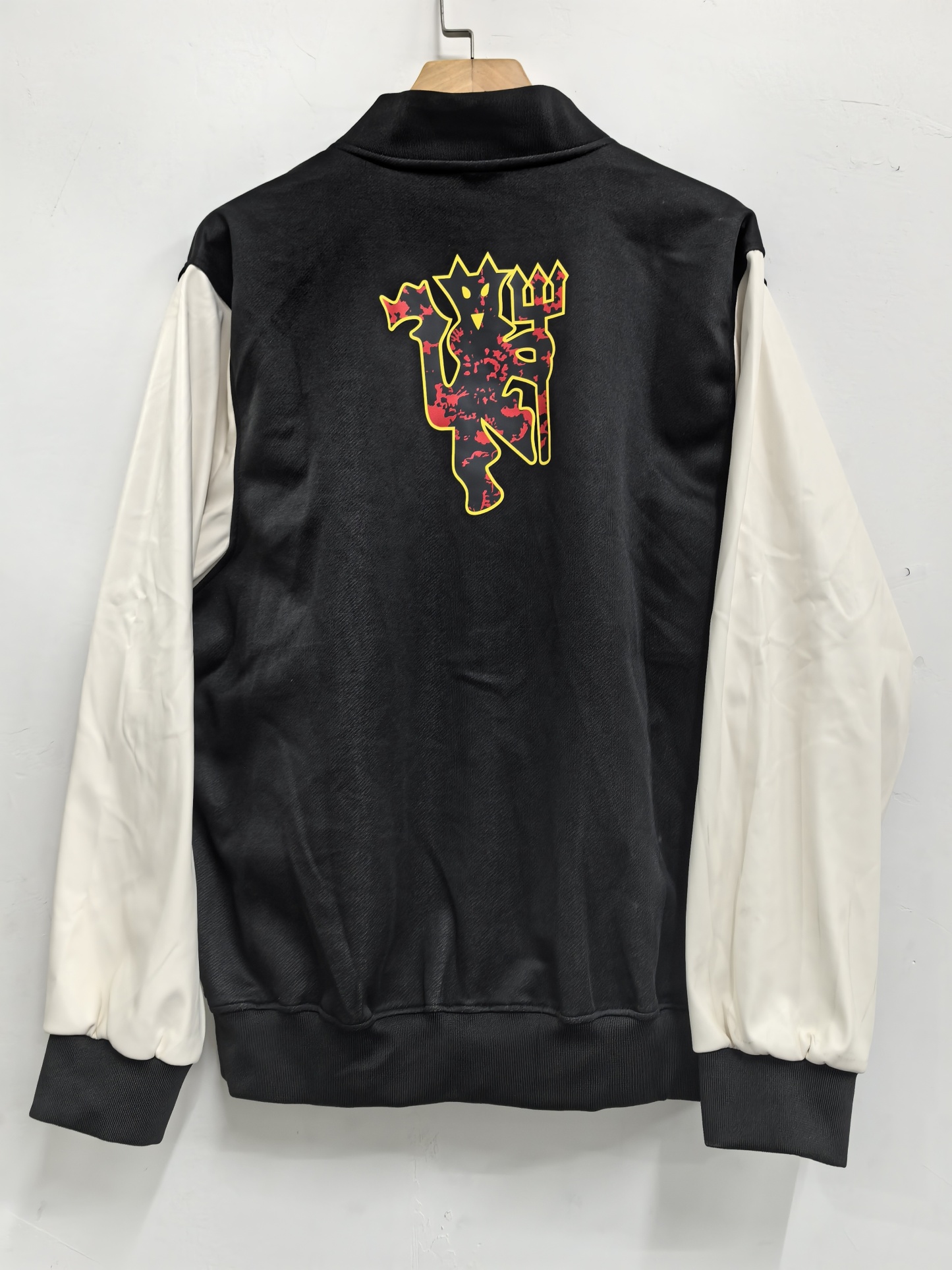 retro Manchester United M-U black-white thickened jacket S-XXL