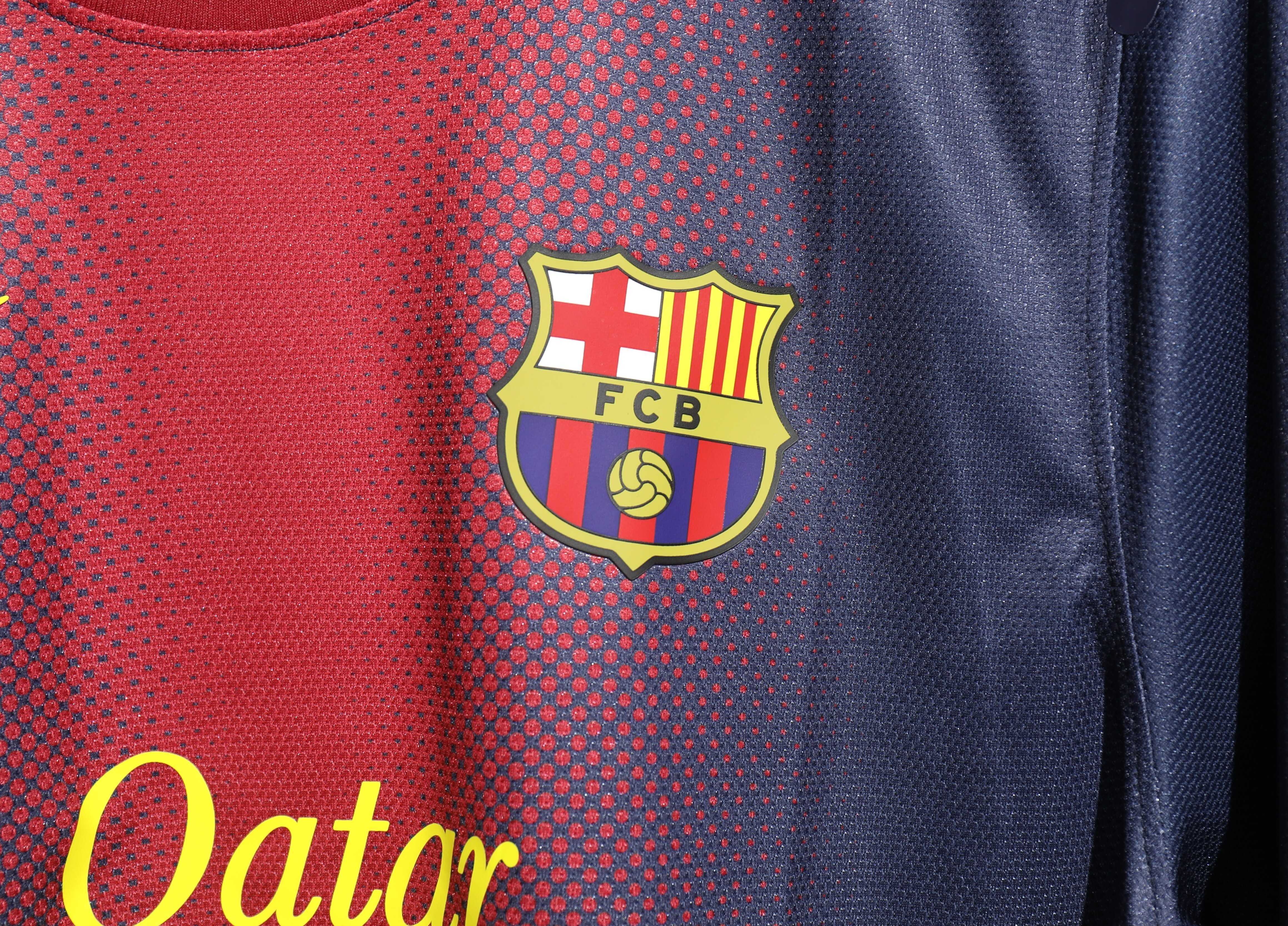 Retro 12/13 Barcelona Home long sleeve player version Size S-3XL