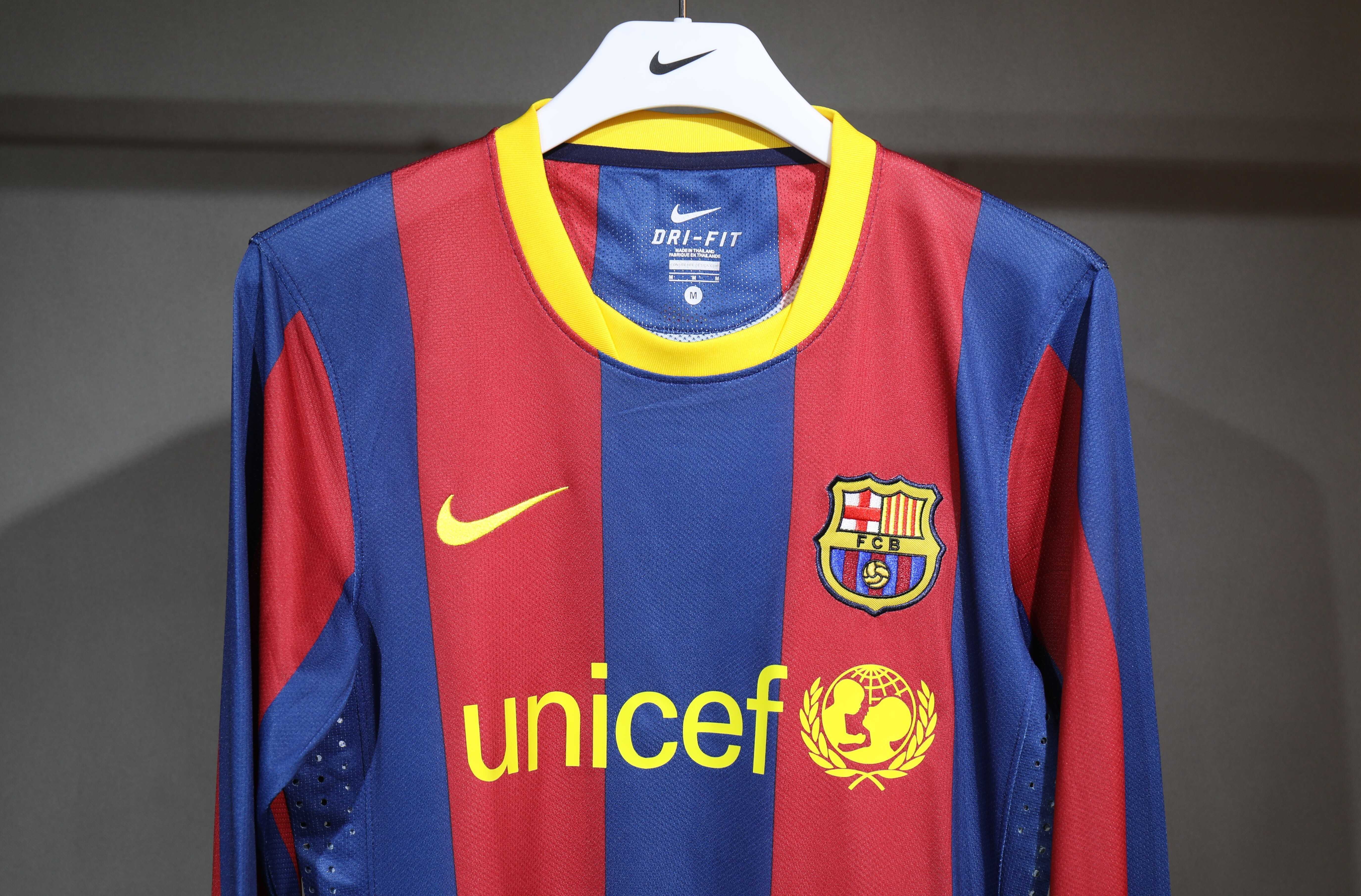Retro 10/11 Barcelona Home long sleeve player version Size S-3XL