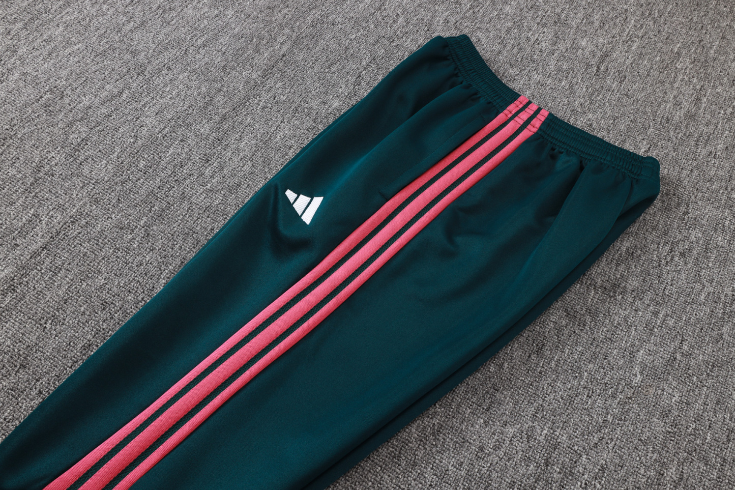 26/27 re@l Medrid white/dark green(rose pink color scheme） Full-Zip Jacket Suit