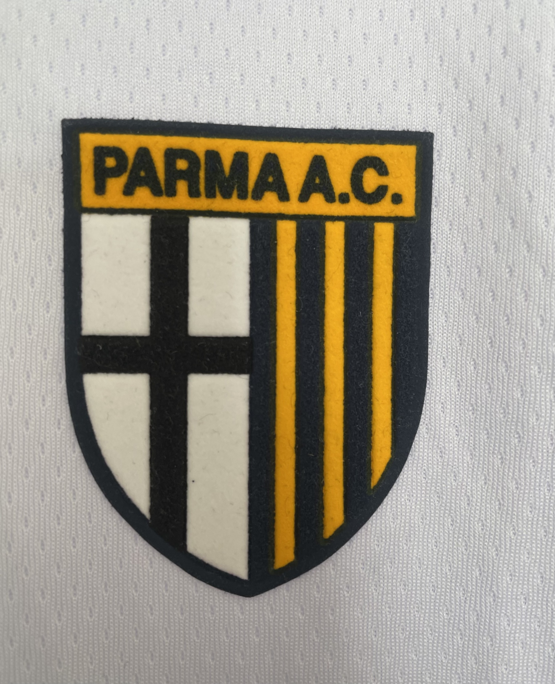 03/04 Parma away retro version S-XXL