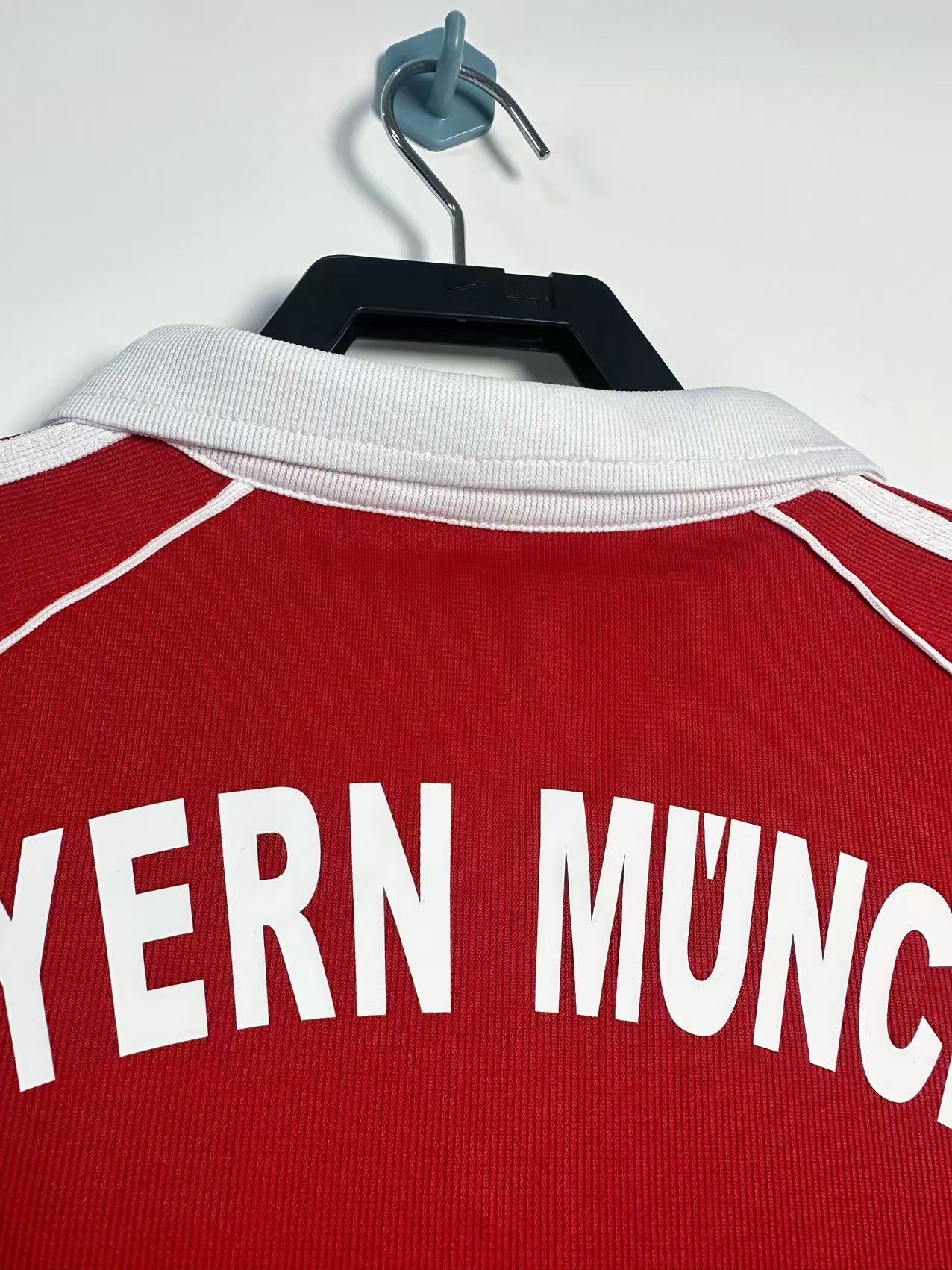 06/07 Bayern home retro version S-XXL