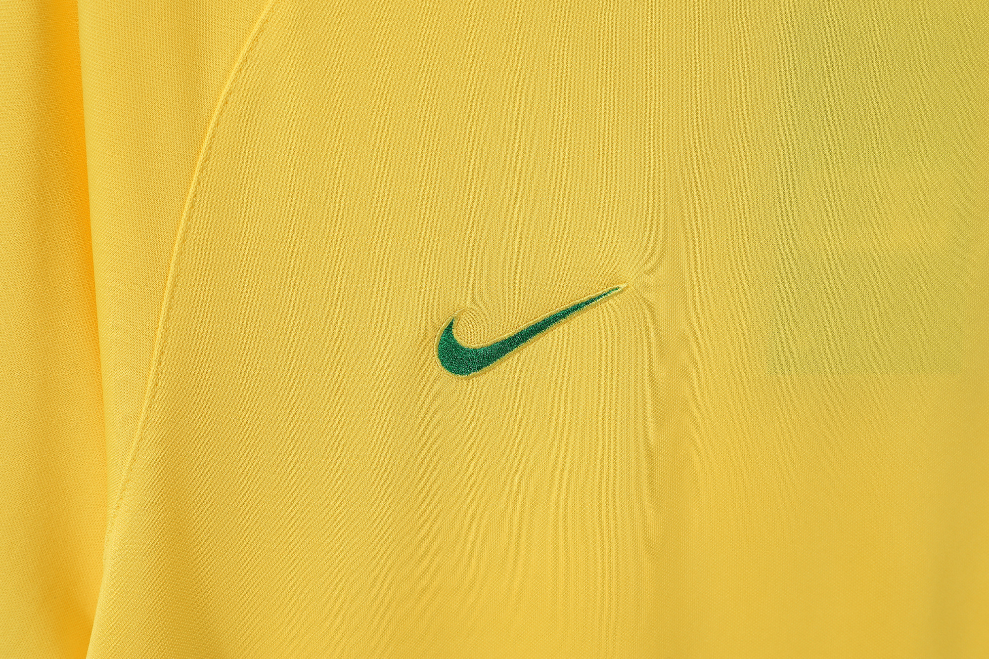 Retro 2000 Brazil home S-XXL