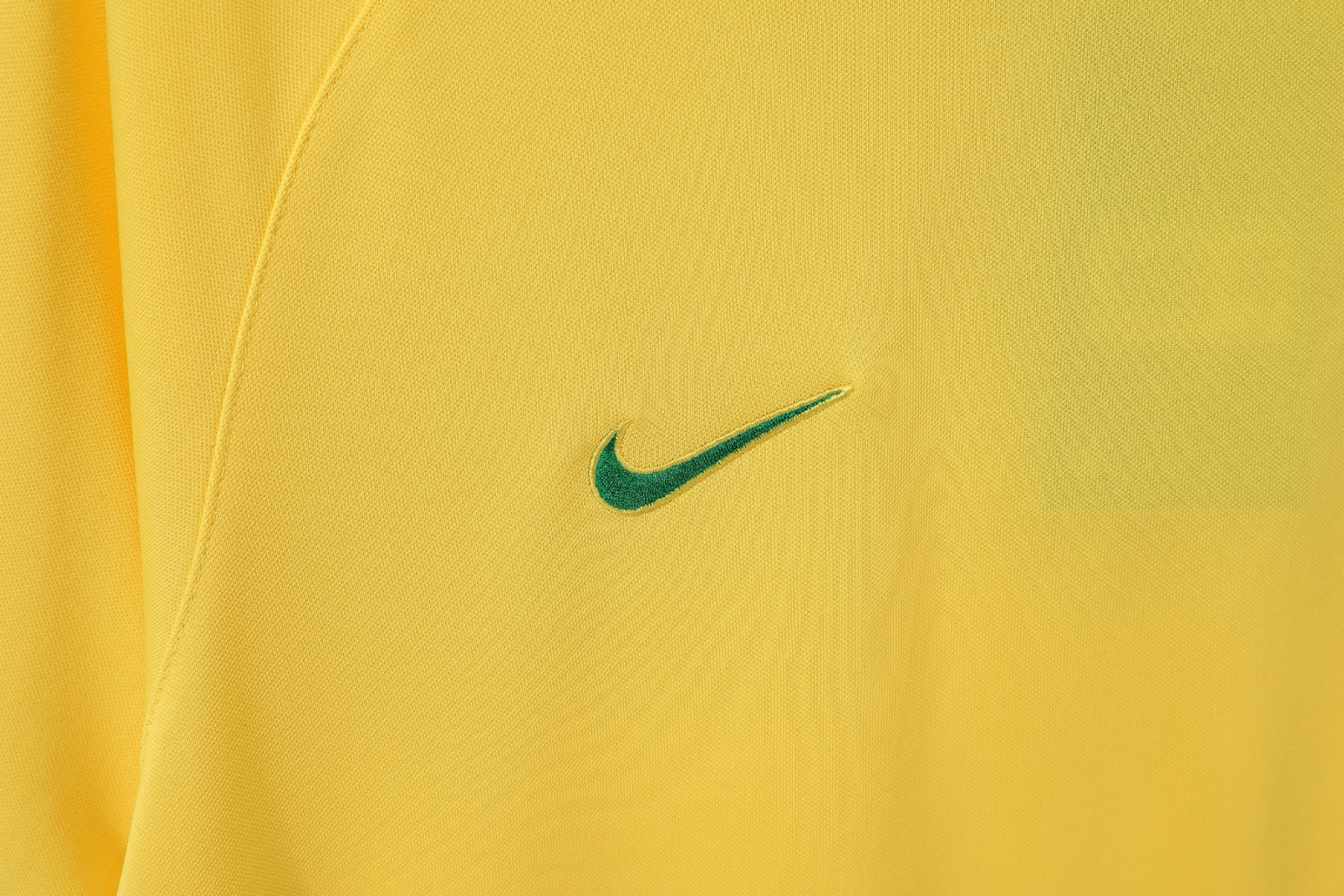 Retro 2000 Brazil home S-XXL
