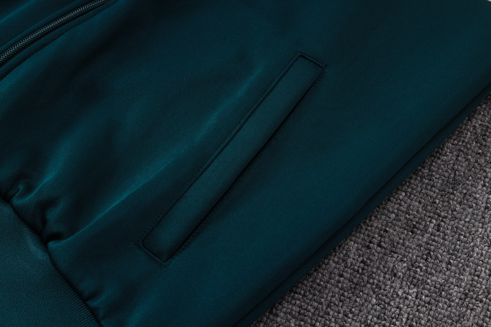 26/27 re@l Medrid Dark green with white edges Full-Zip Jacket Suit