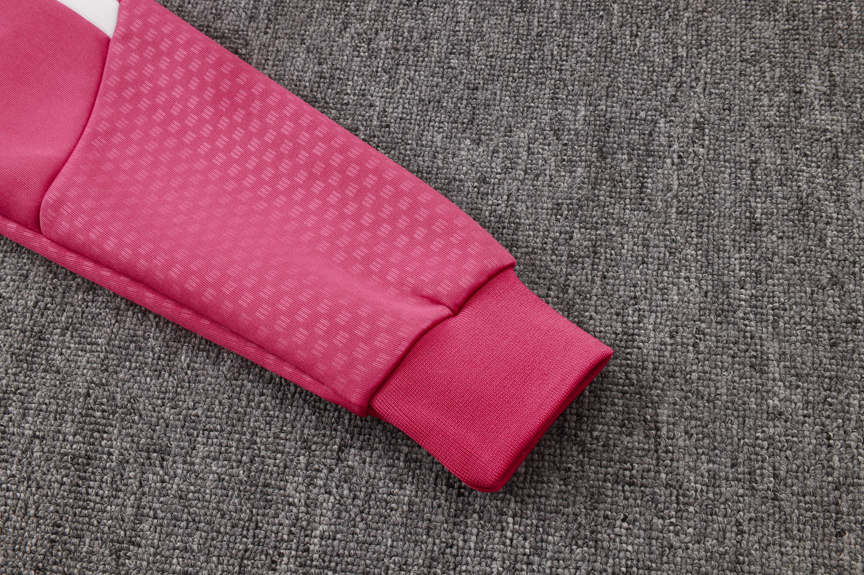 26/27 re@l Medrid pink Full-Zip Jacket Suit