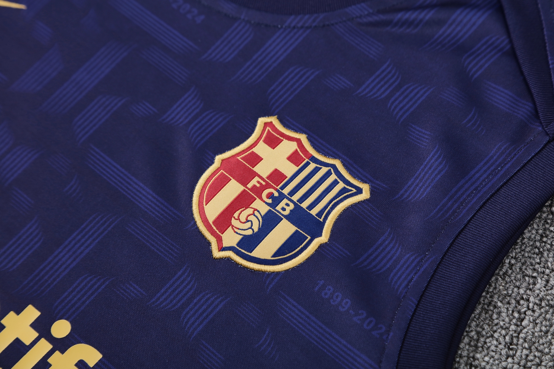 25/26 Barcelona special vest training suit 