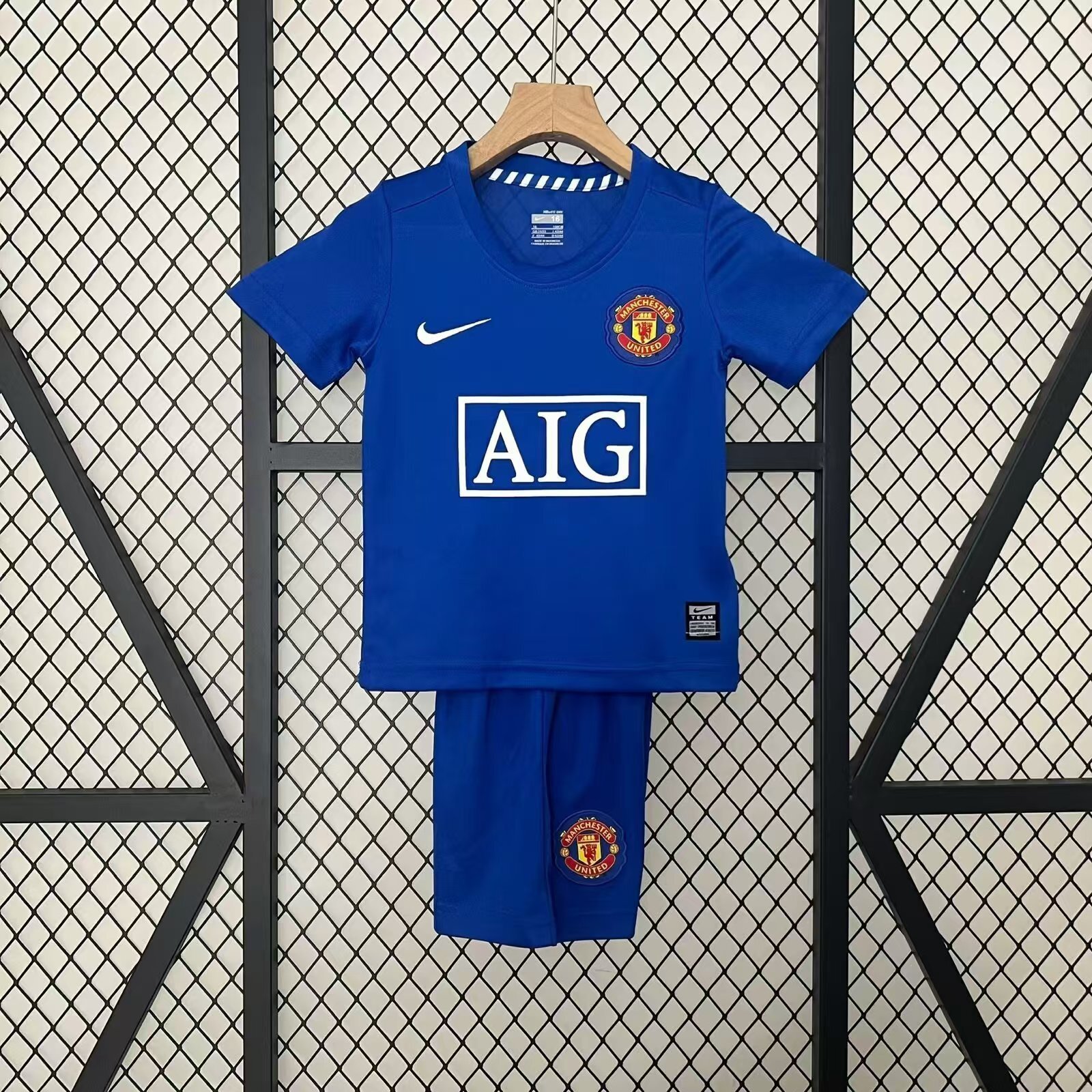 08/09 Manchester United third retro kids version size 16-28