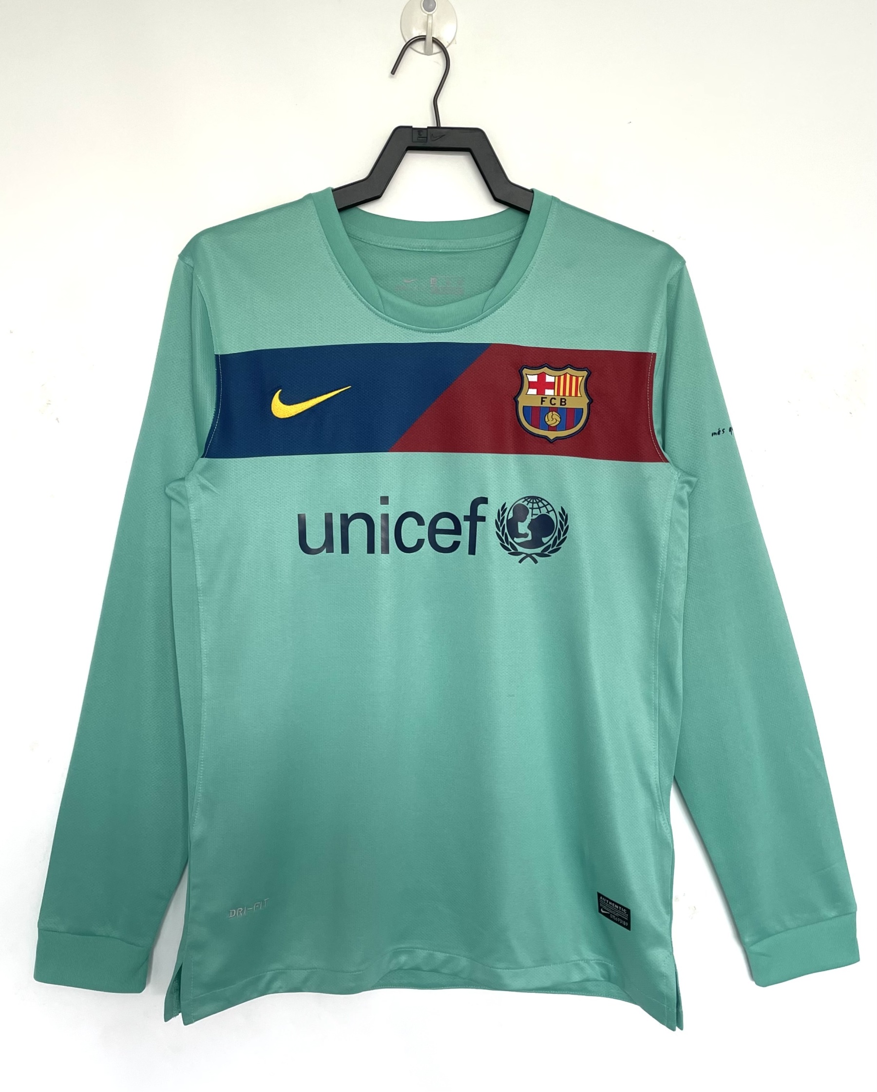 Retro Barcelona 10-11 long sleeve away S-XXL