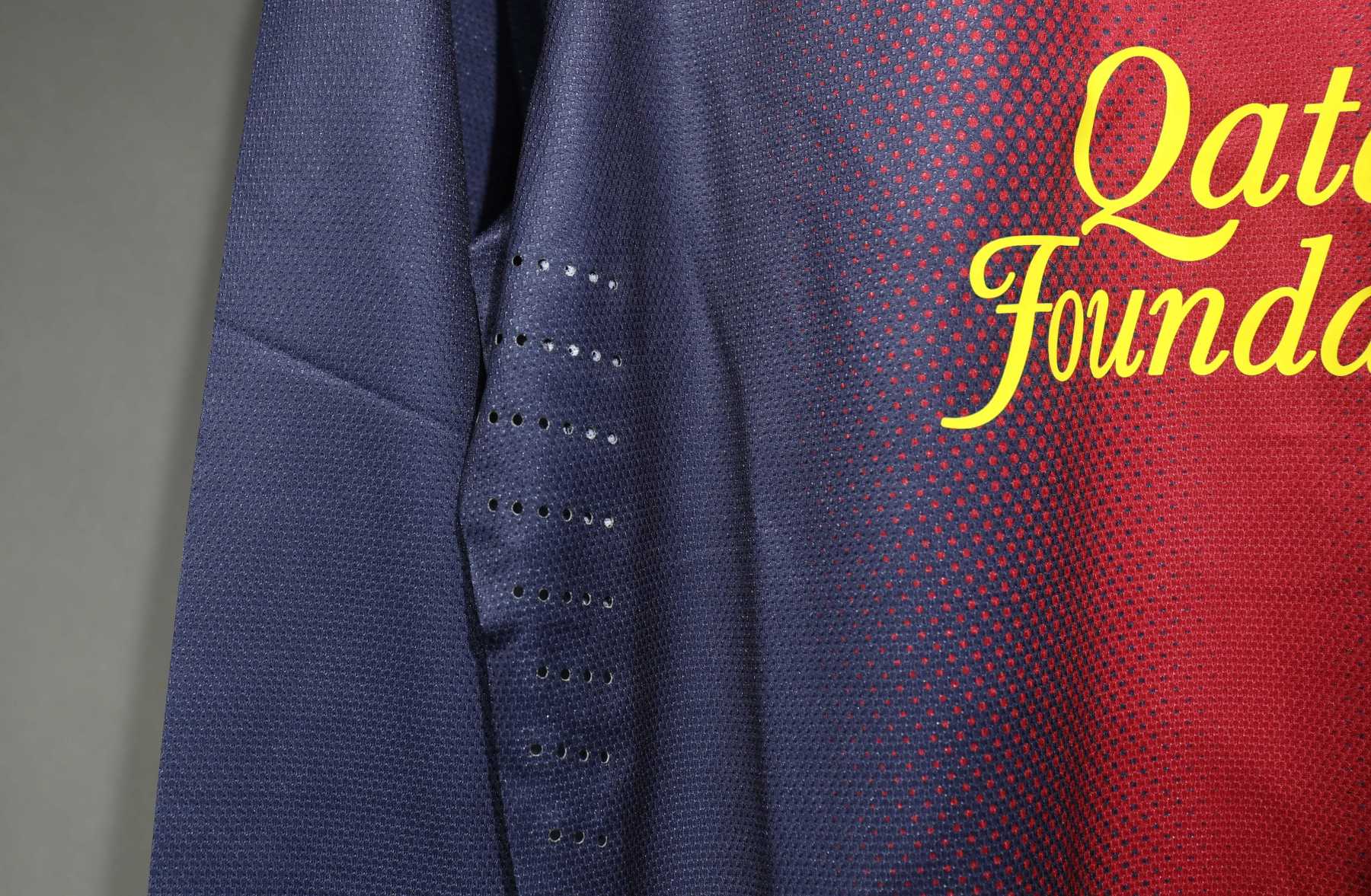 Retro 12/13 Barcelona Home long sleeve player version Size S-3XL
