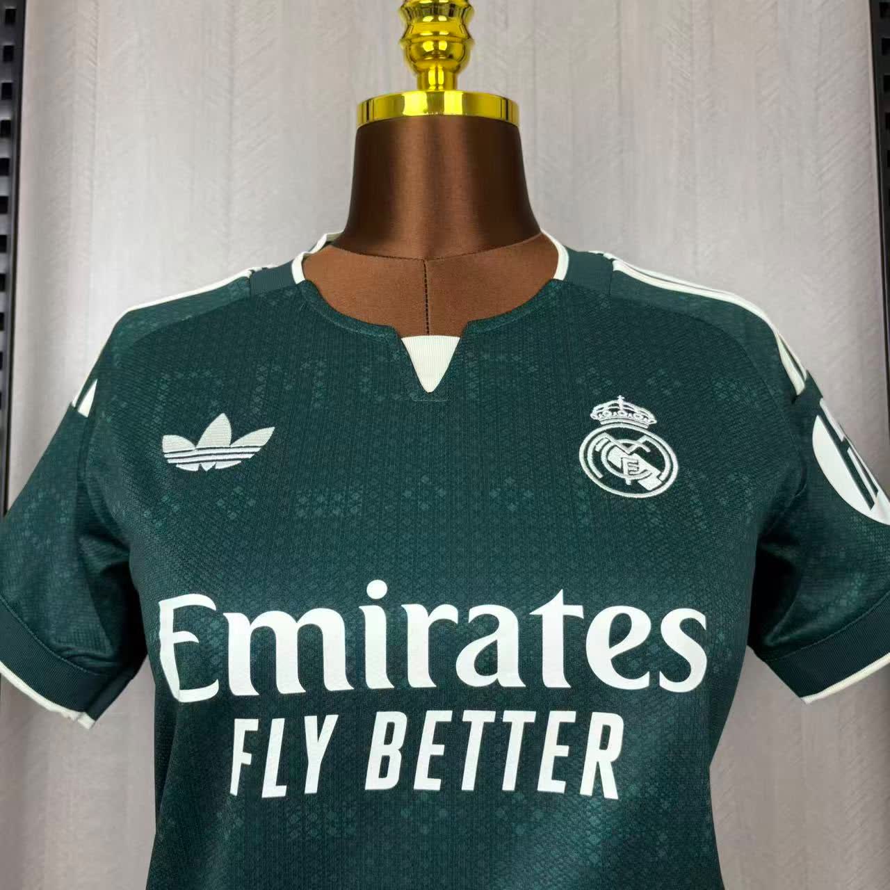 26/27 re@l Medrid away female version S-XXL