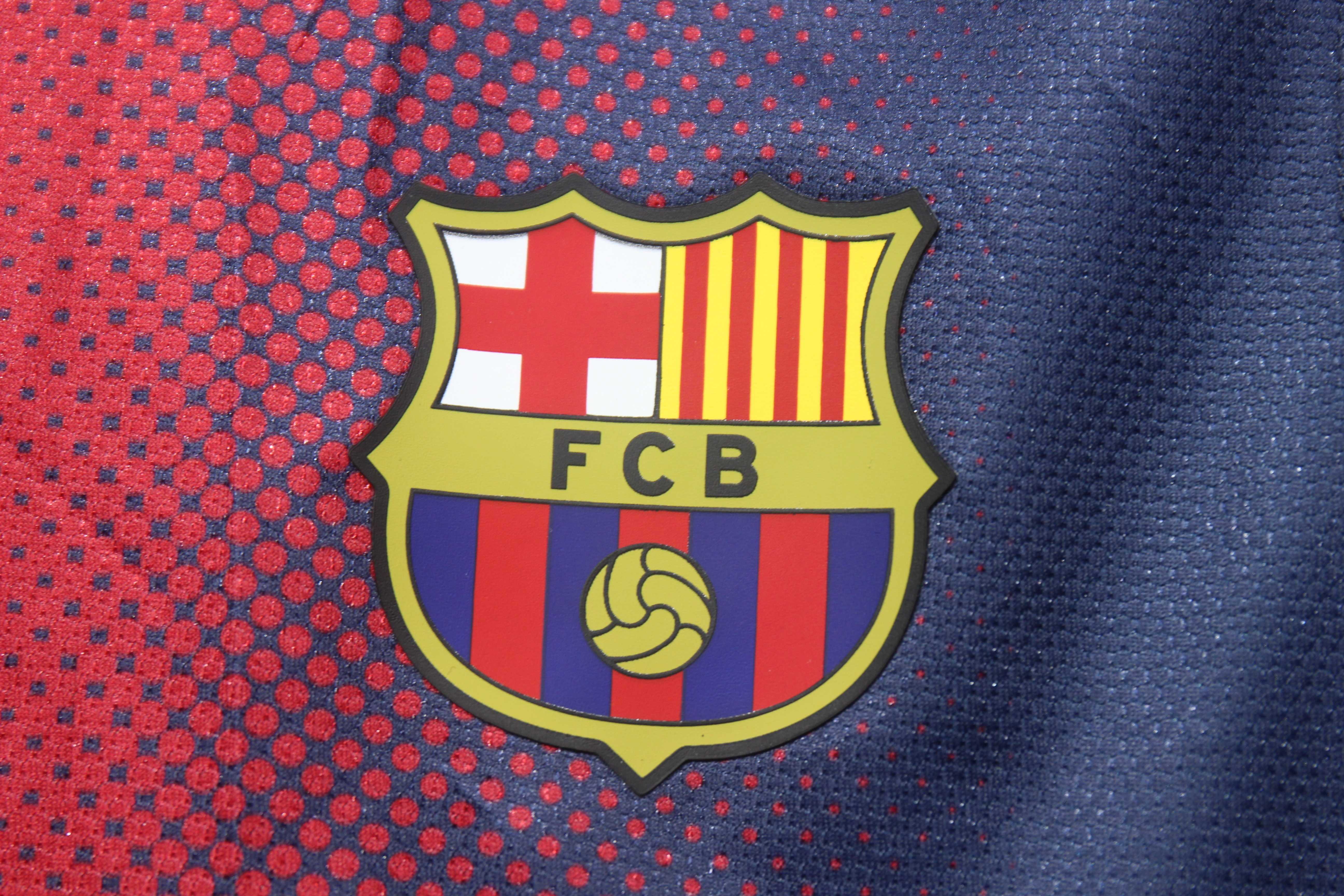 Retro 12/13 Barcelona Home player version Size S-3XL