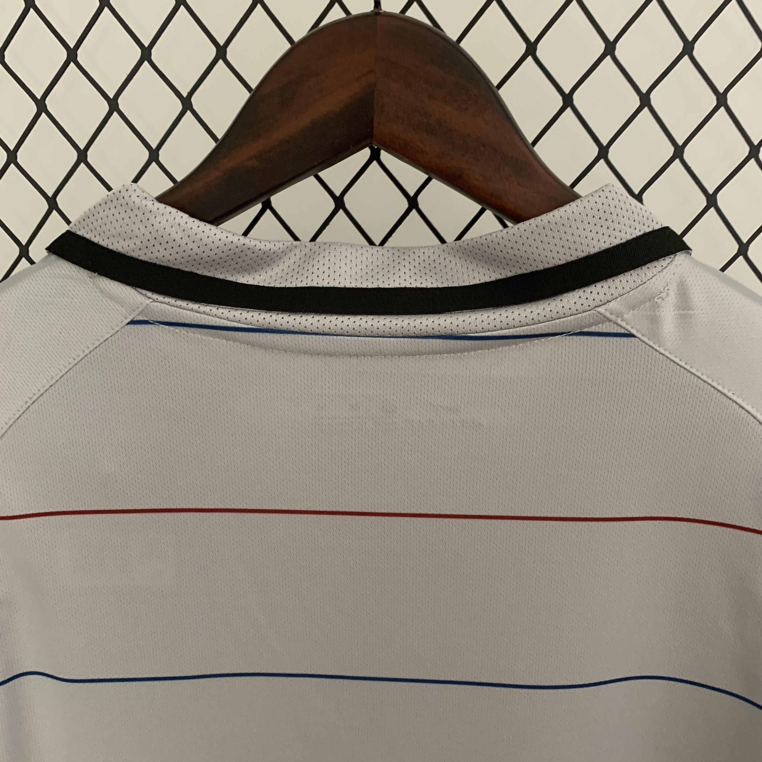 Retro Barcelona 03/04 Away S-XXL