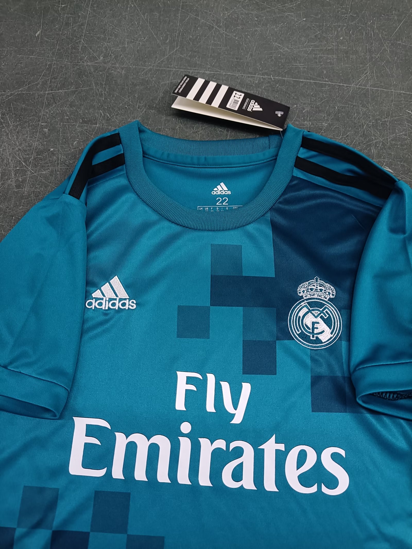 Retro Kids 17-18 Real Madrid Third Blue Jersey