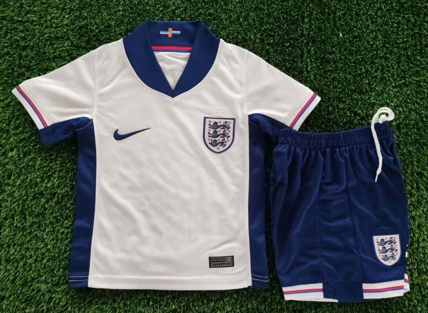 24/25 kids England Home size 16-28