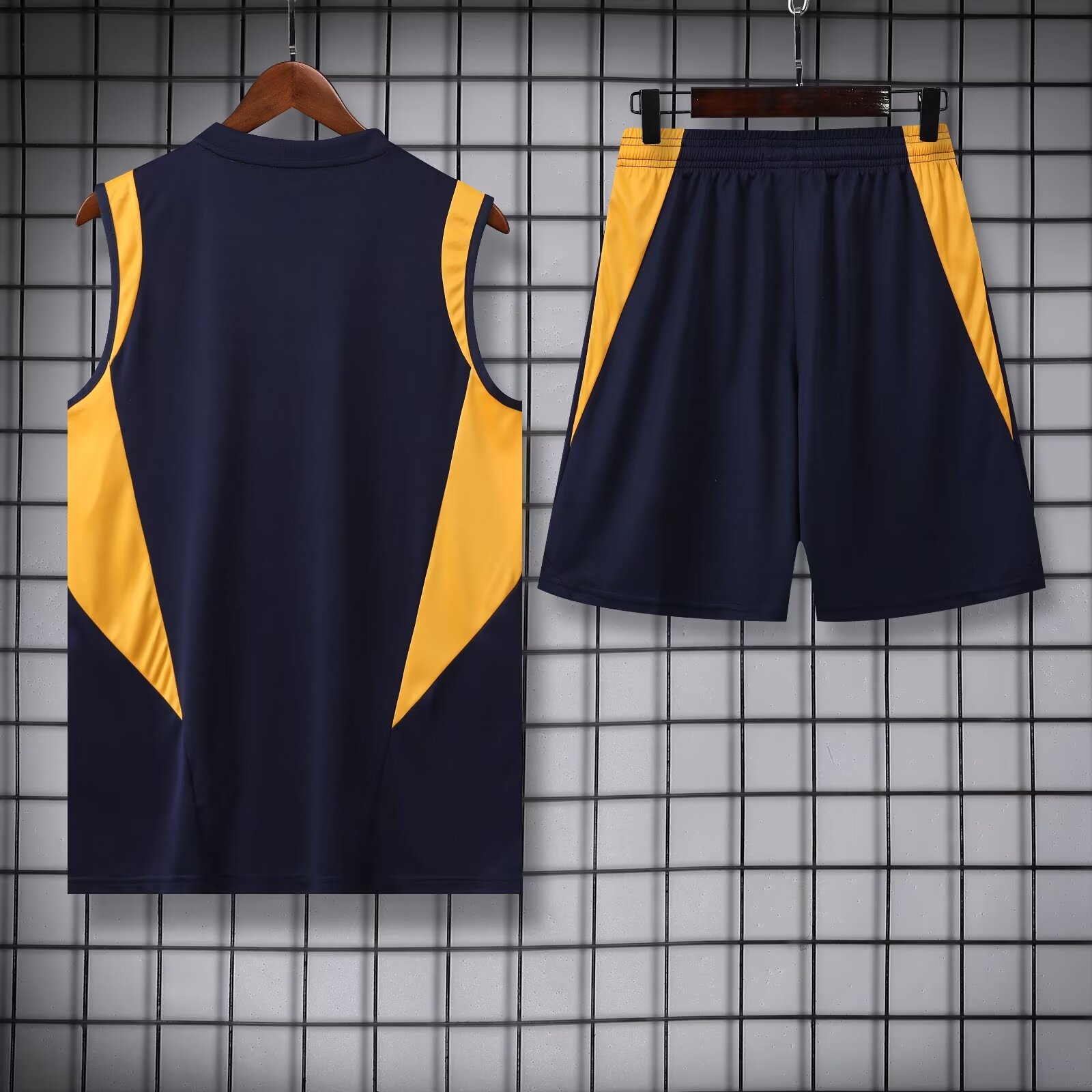 23-24 Real Madrid Black Training Vest Size S-XXL