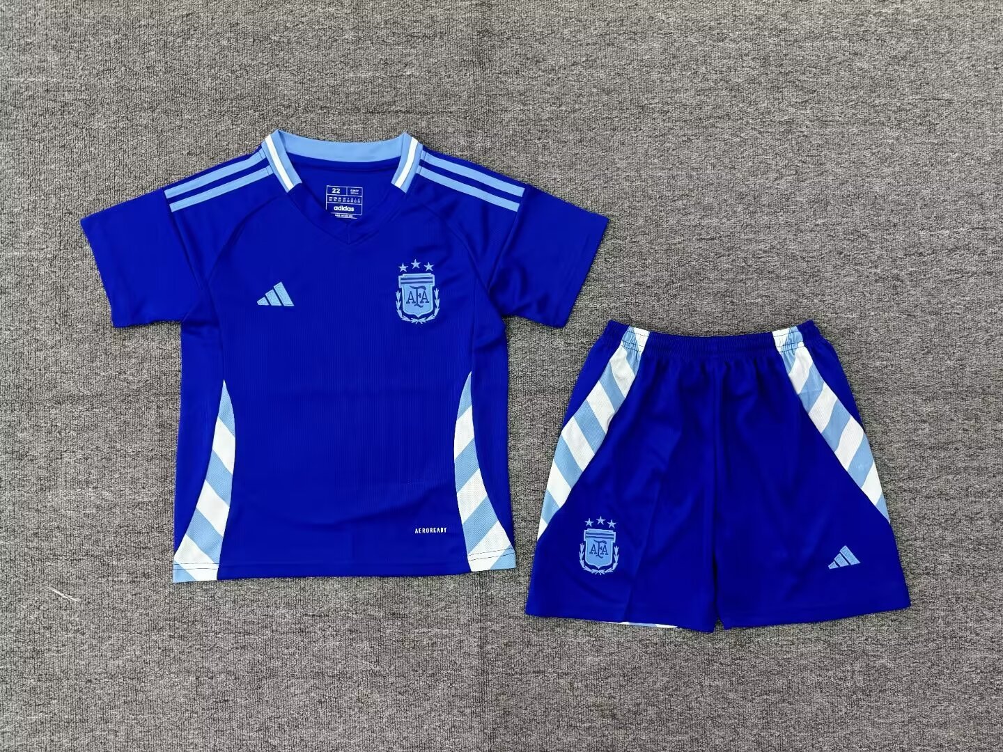 24/25 Argentina away kids version size16-28