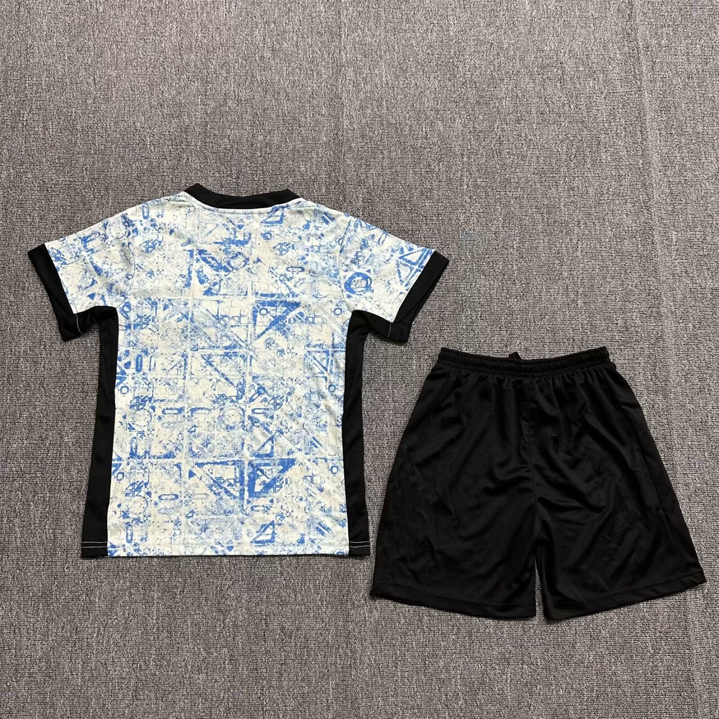 24/25 Portugal away kids version Size 16-28