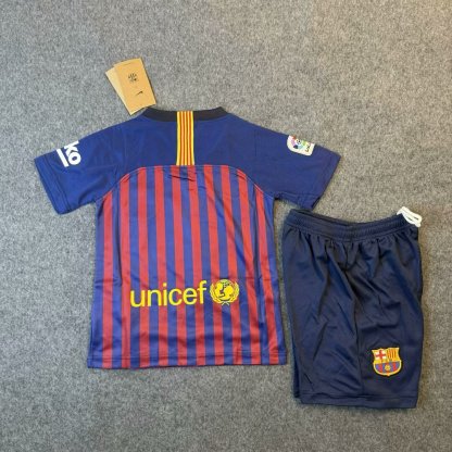 Retro Kids 18/19 Barcelona home size:16-28