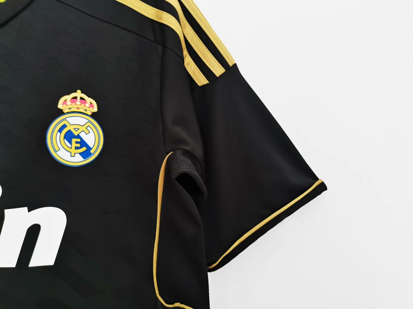 Retro Real Madrid 11-12 away S-XXL
