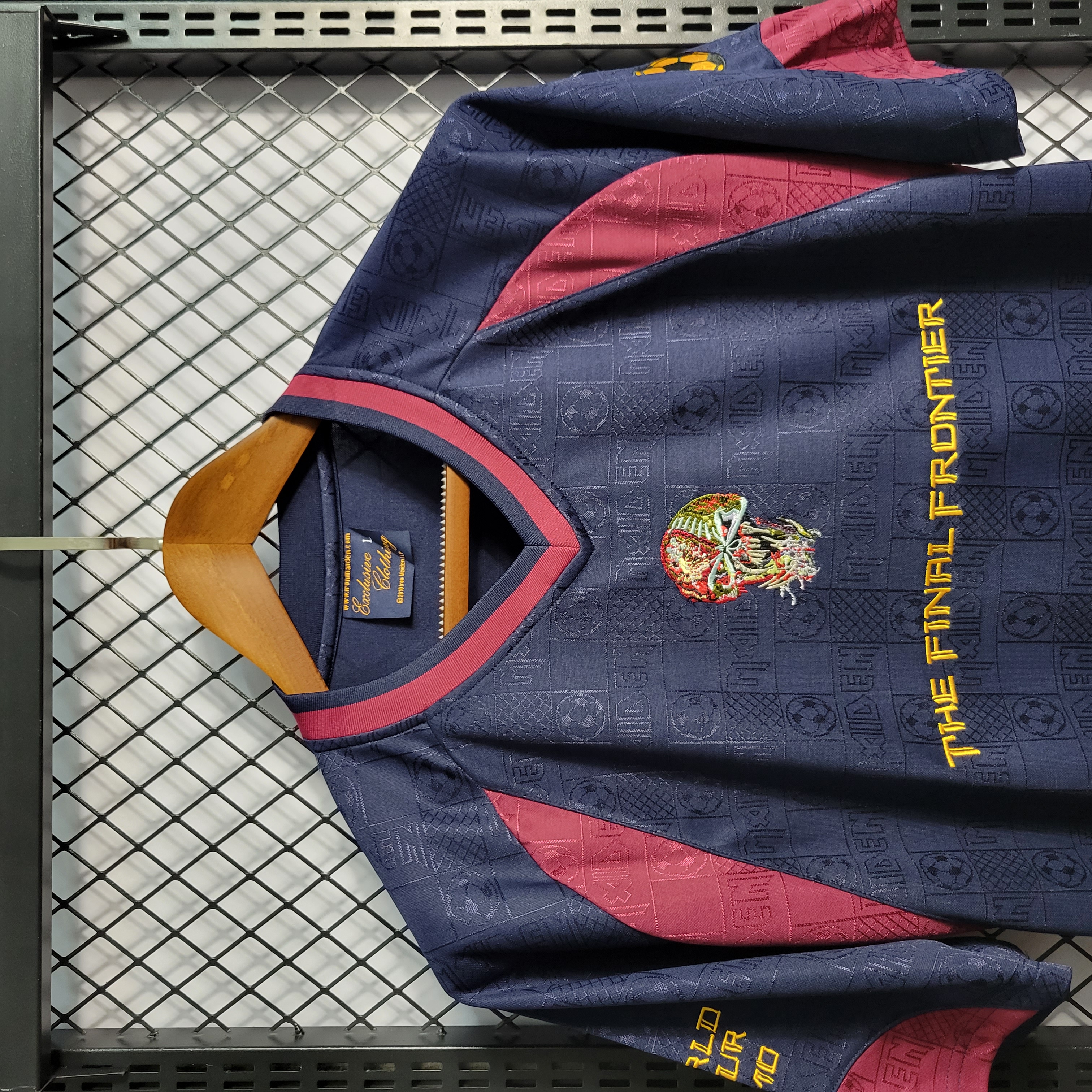 Retro 2010 West Ham Home Size S-XXL