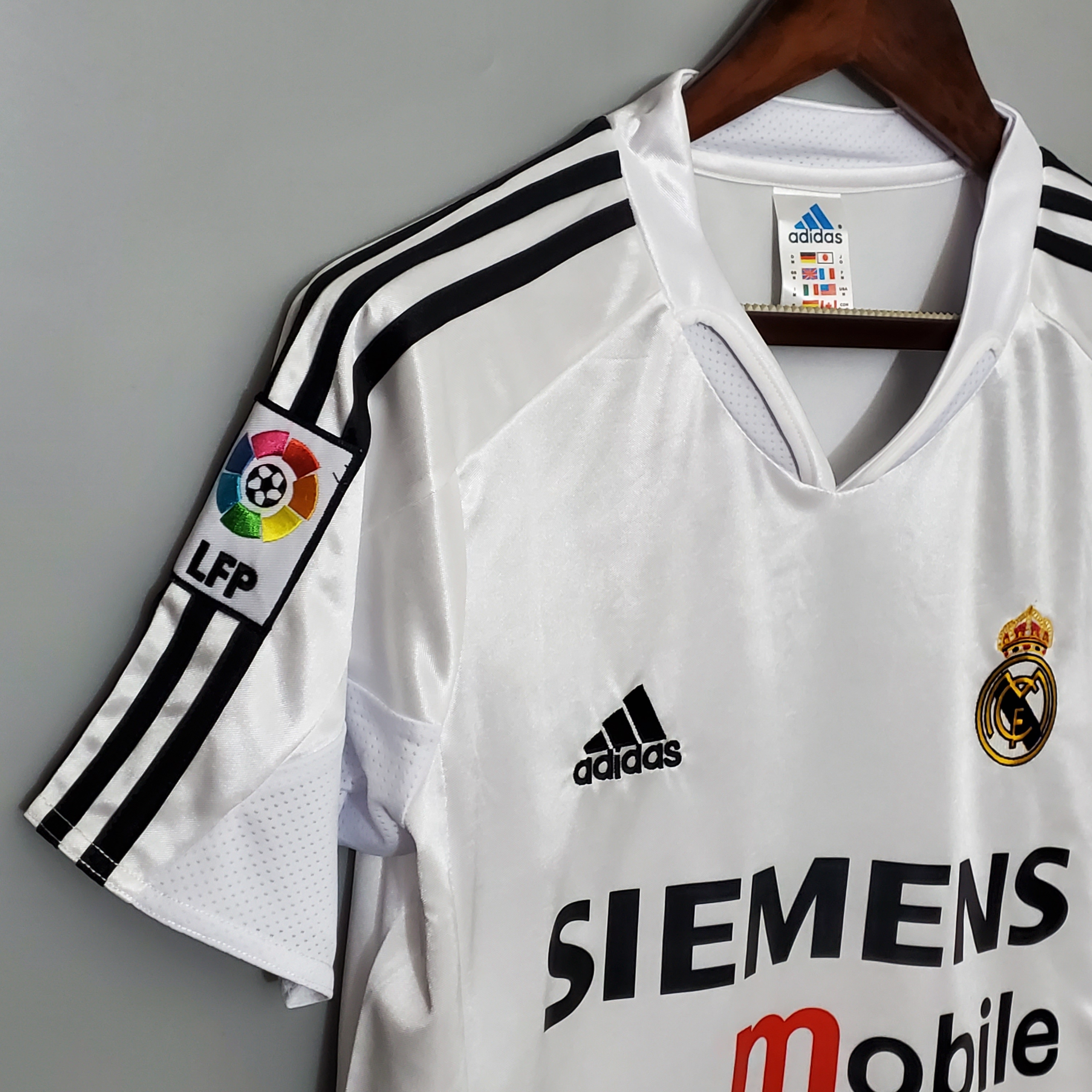 Retro 04/05 Real Madrid home S-XXL