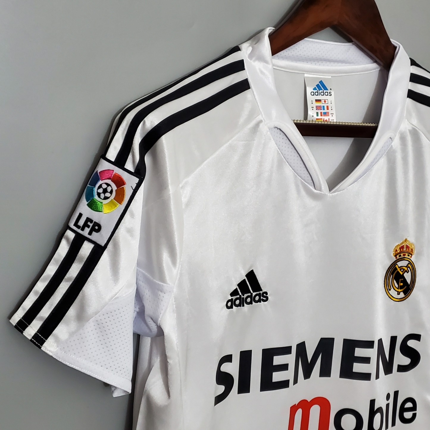 Retro 04/05 Real Madrid home S-XXL