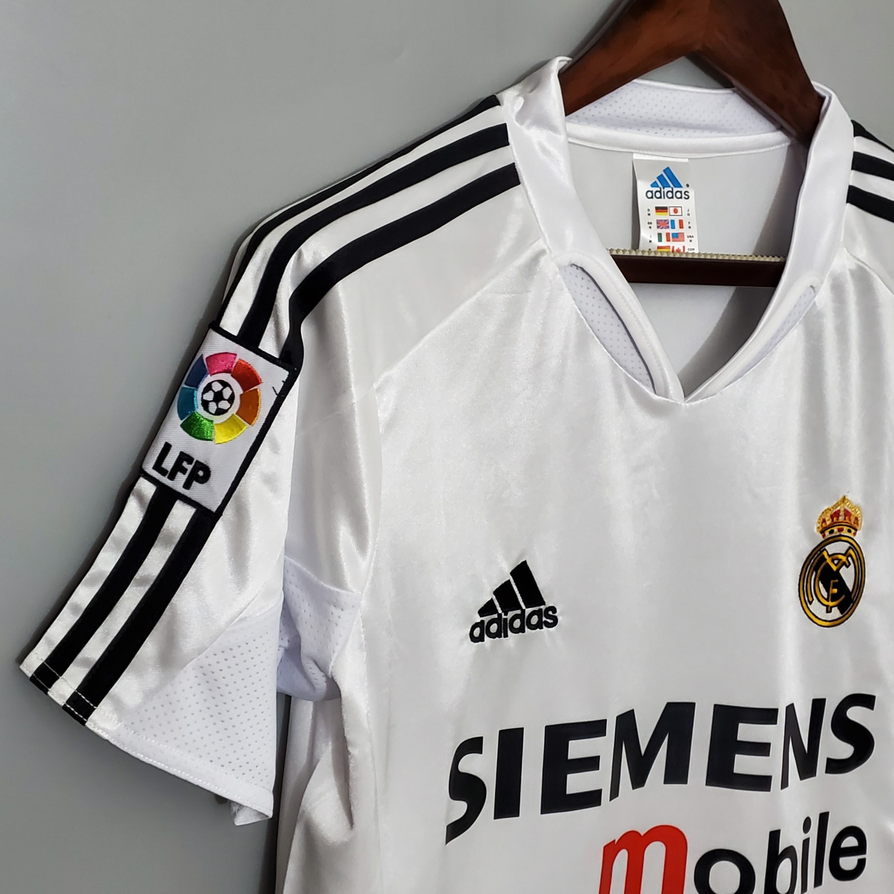 Retro 04/05 Real Madrid home S-XXL
