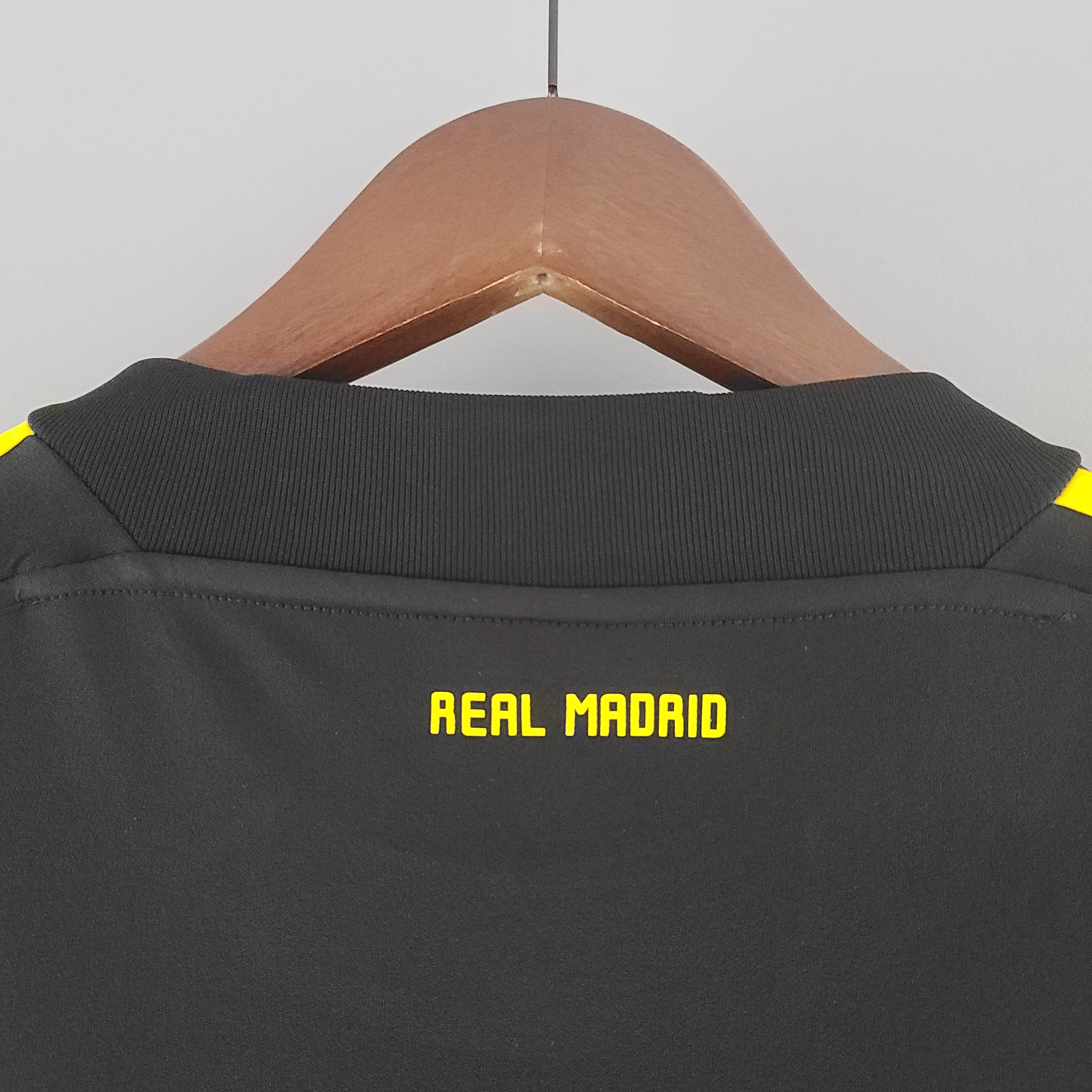 Real Madrid 11/12 Goalkeeper Black S-XXL