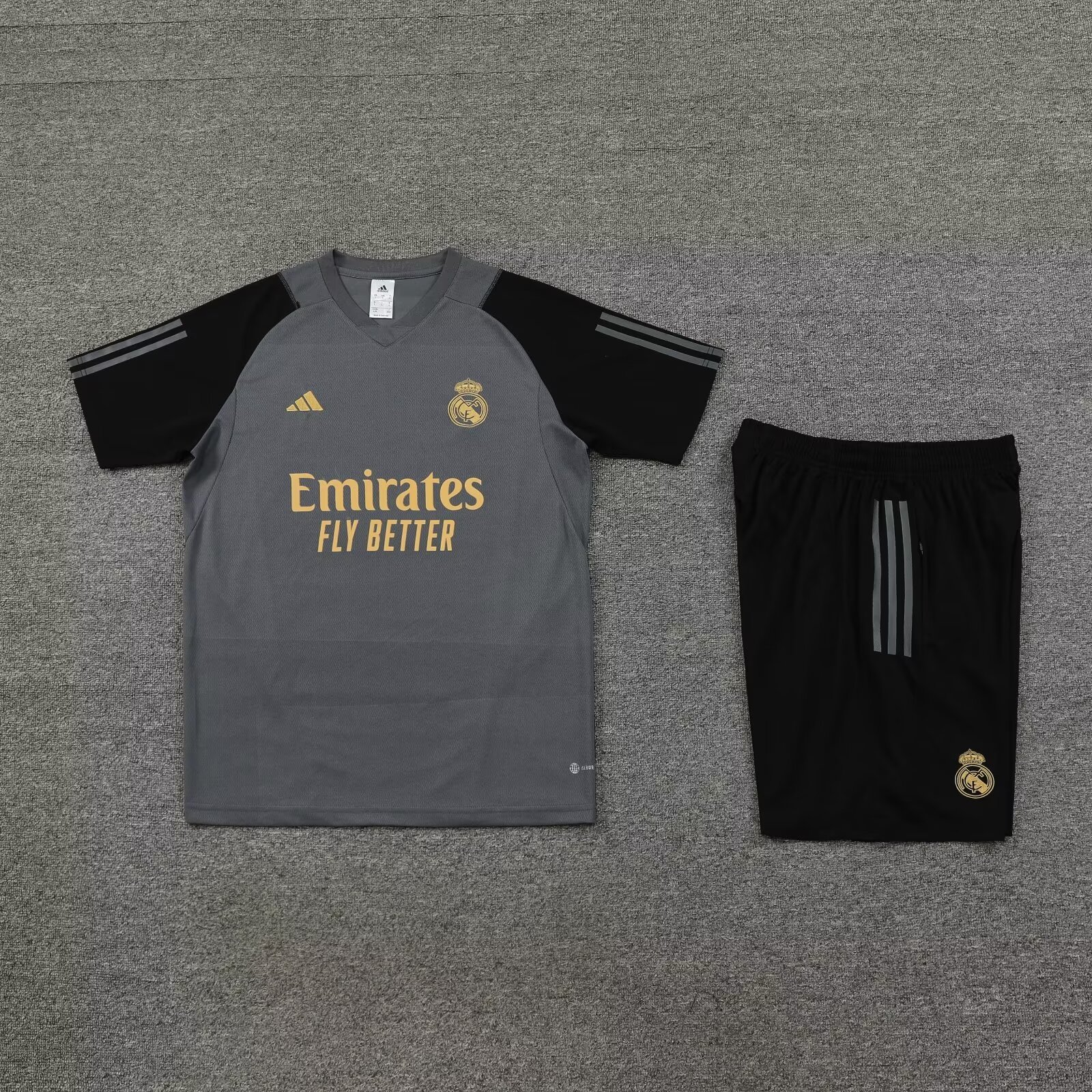 2324 Gray Training Suit