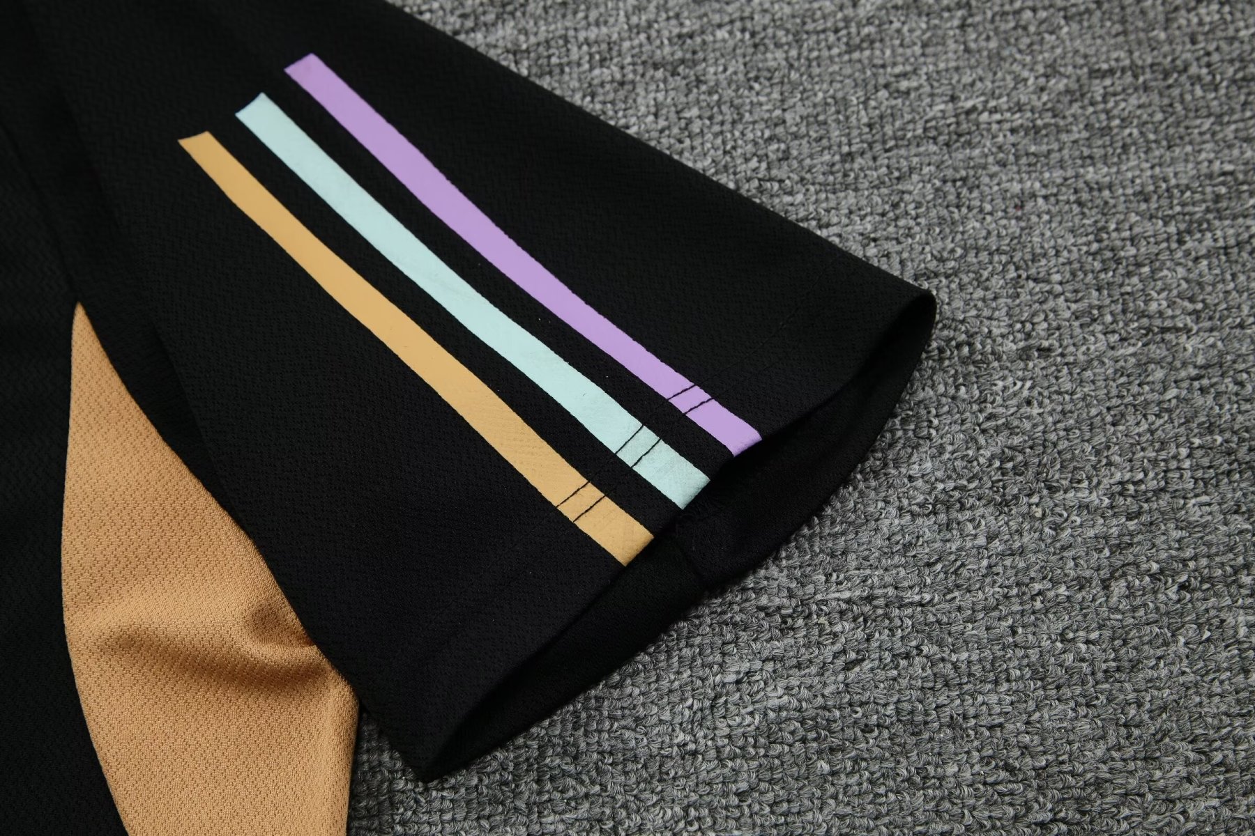 23-24 Real Madrid black suit