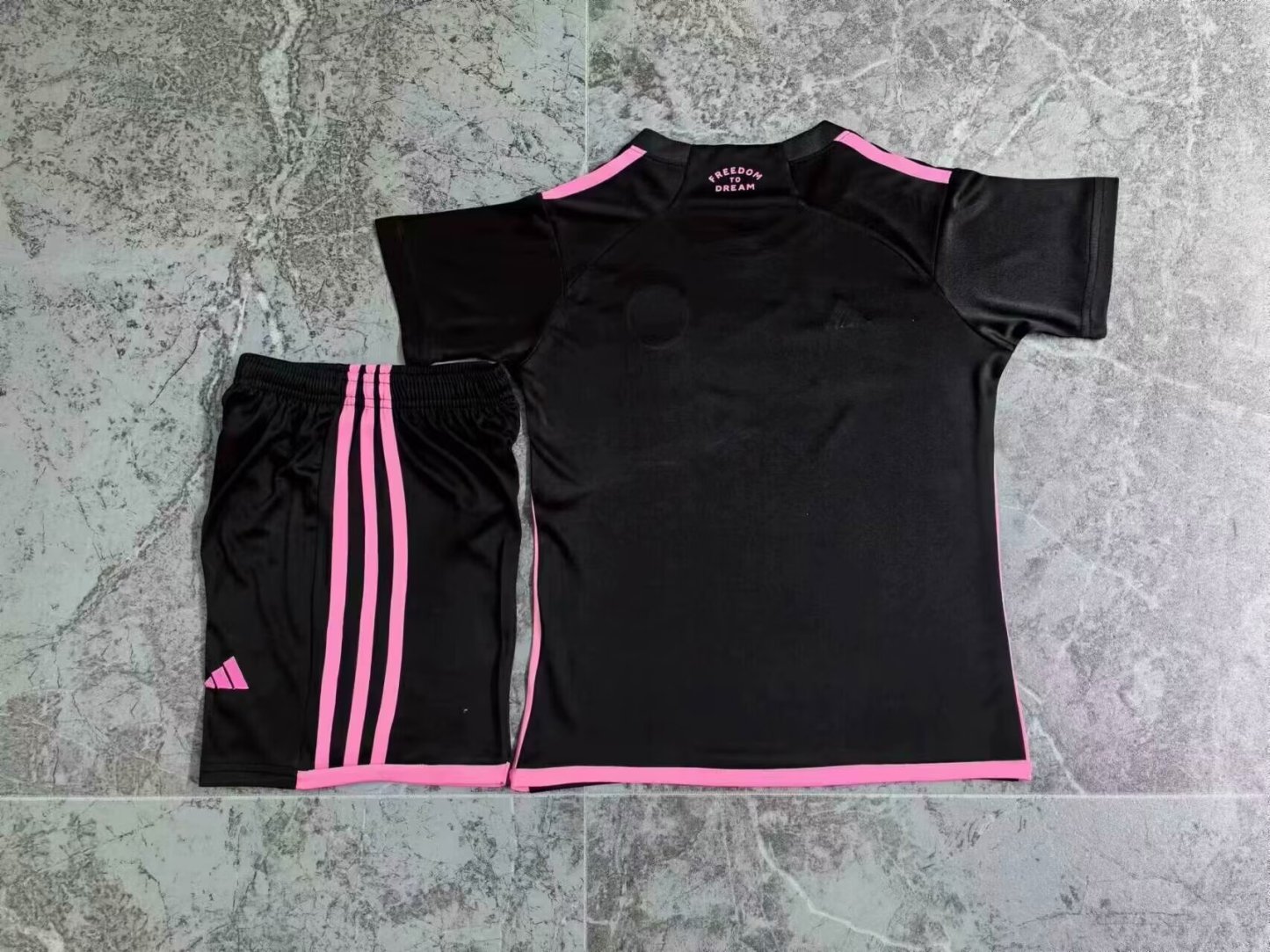 24/25 Miami away kids size:16-28