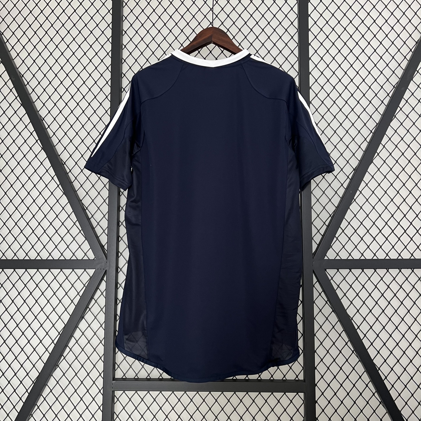 Retro Real Madrid 04/05 Away S-XXL