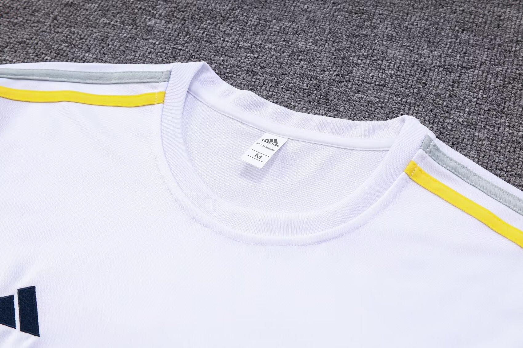 2324 Real Madrid white Round Neck Suit