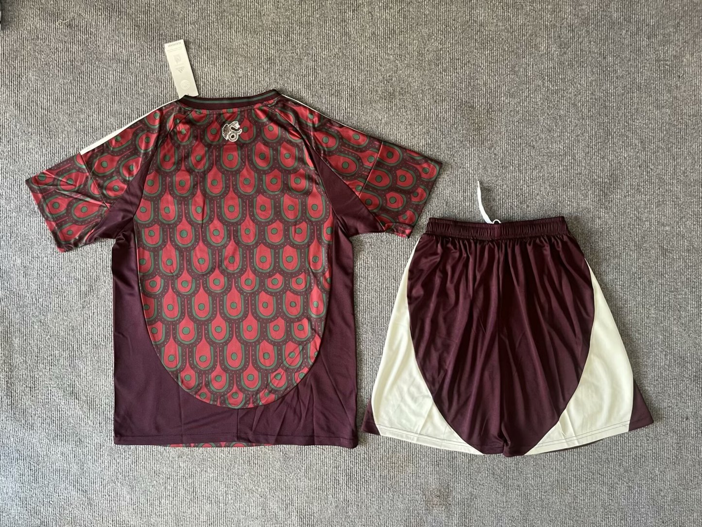 24/25 Mexico home kids version size 16-28