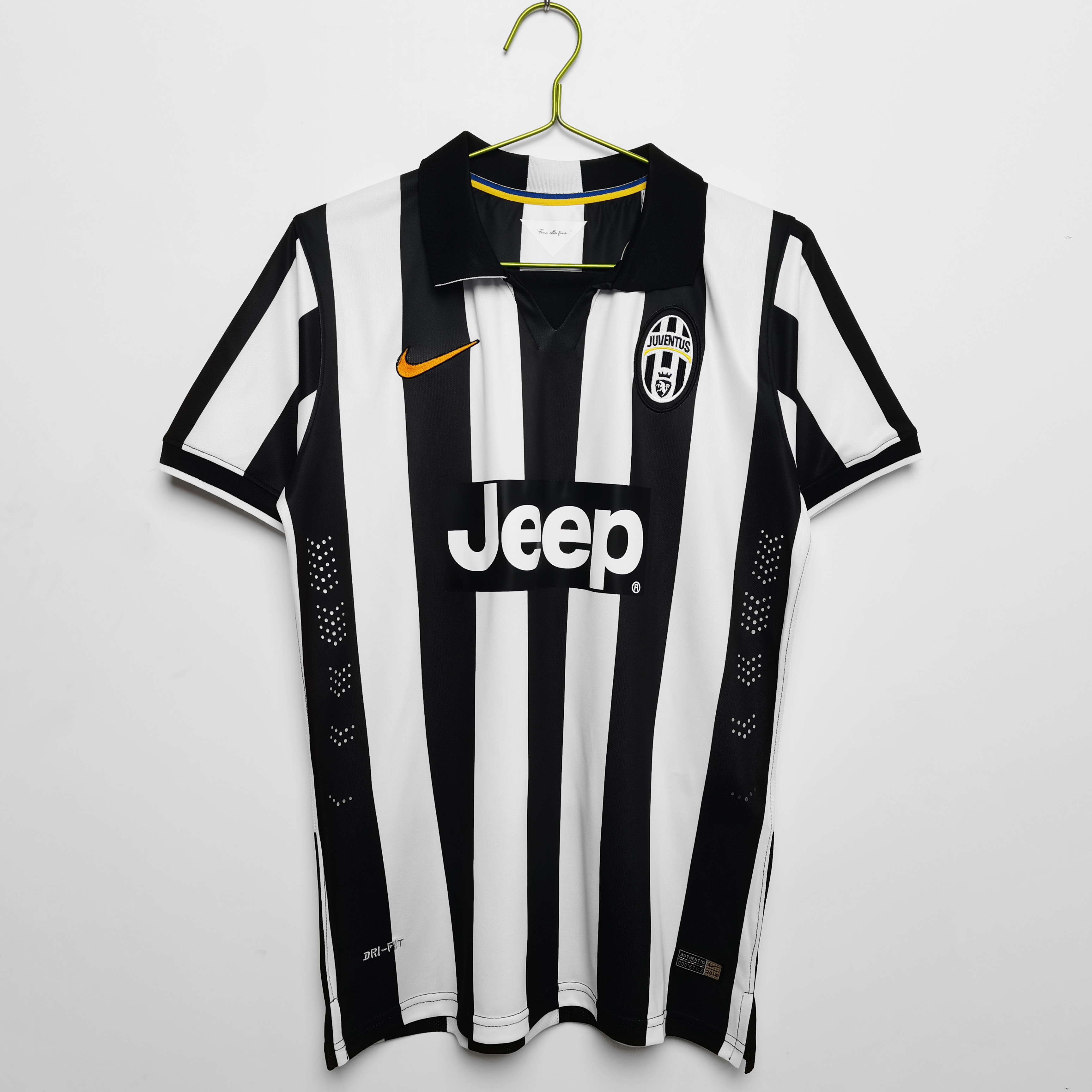 14/15 Juventus Retro version S-2XL