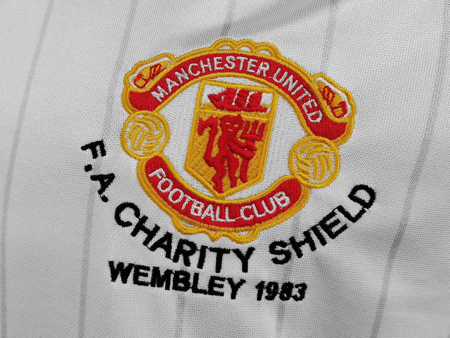 Retro 1983  Manchester United Home Soccer Jersey white S-2XL